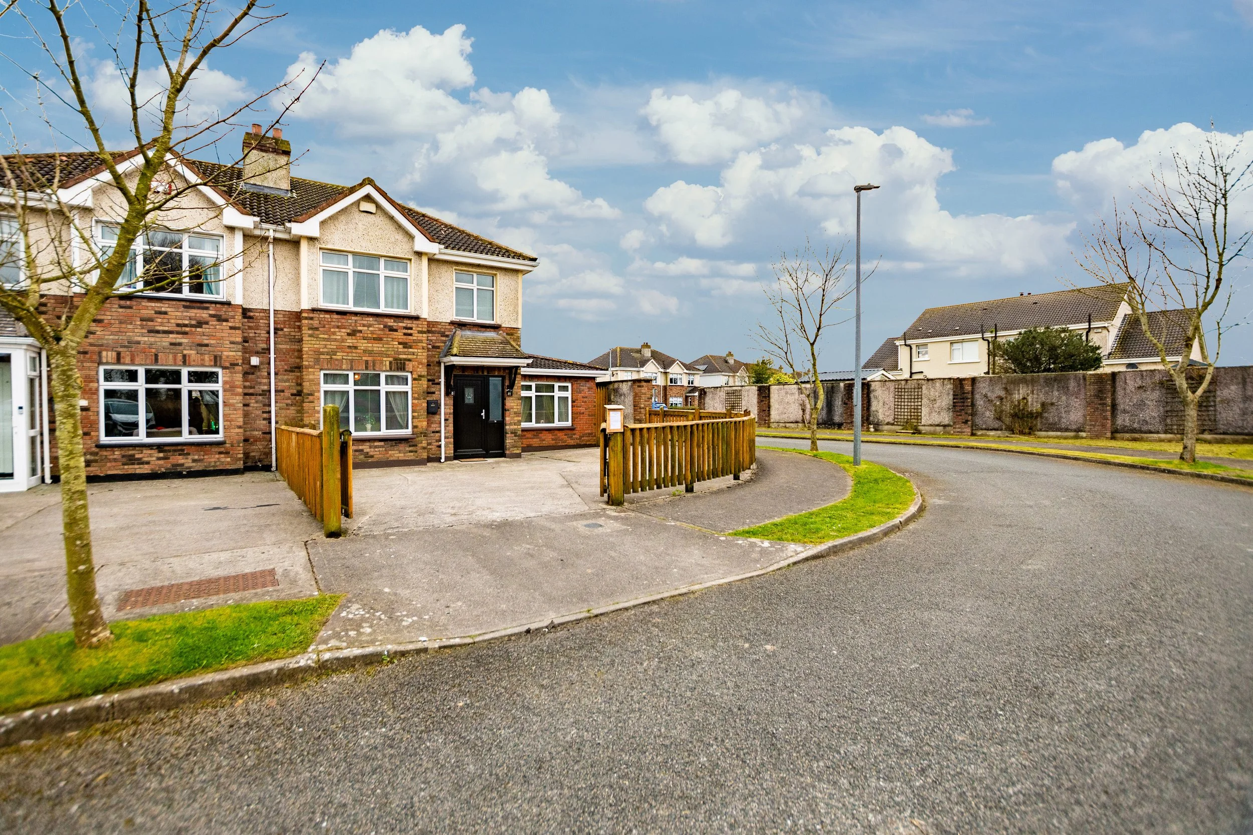 76 Rahanine Manor - 6.jpg