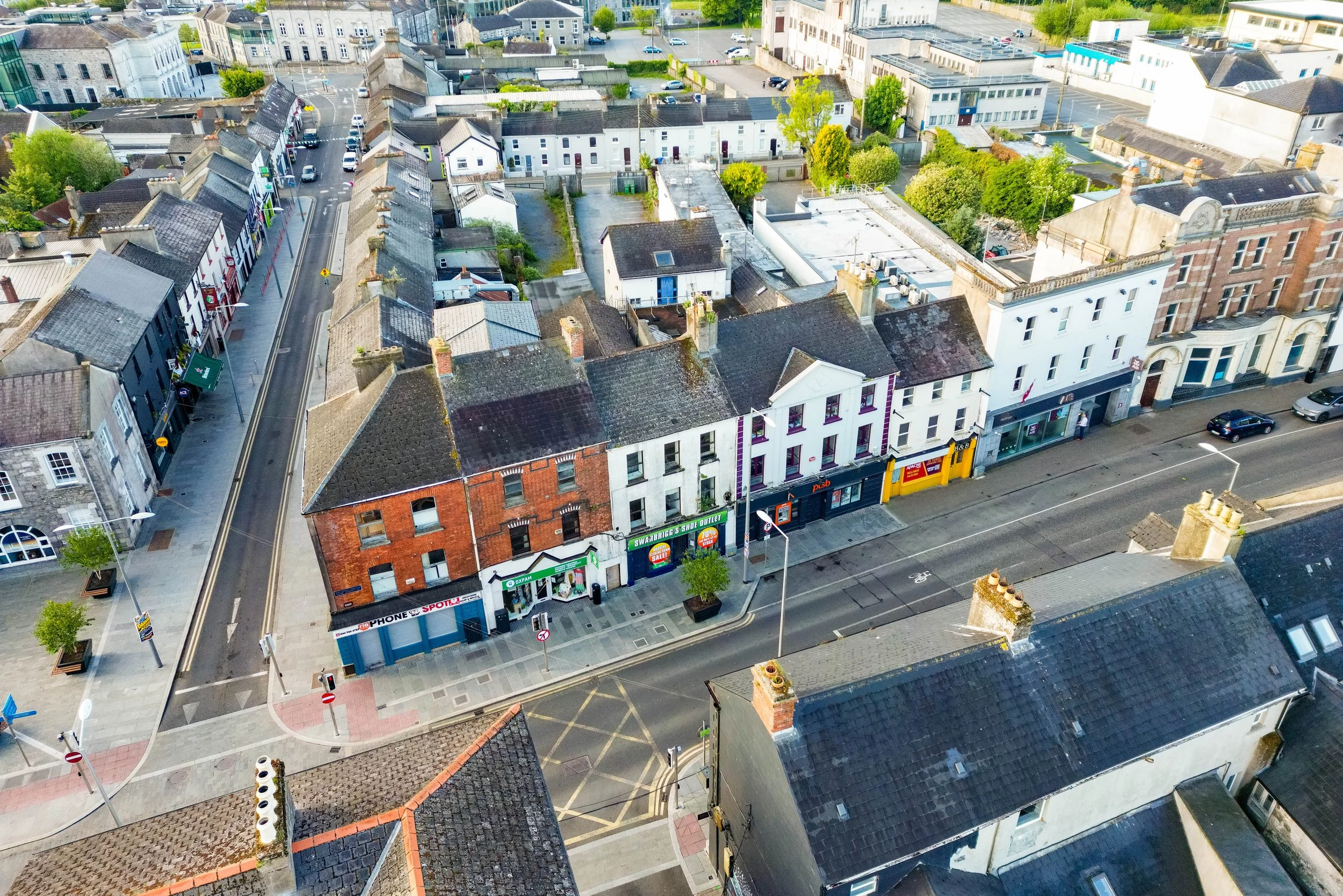 Oliver Plunkett St - 2.jpg