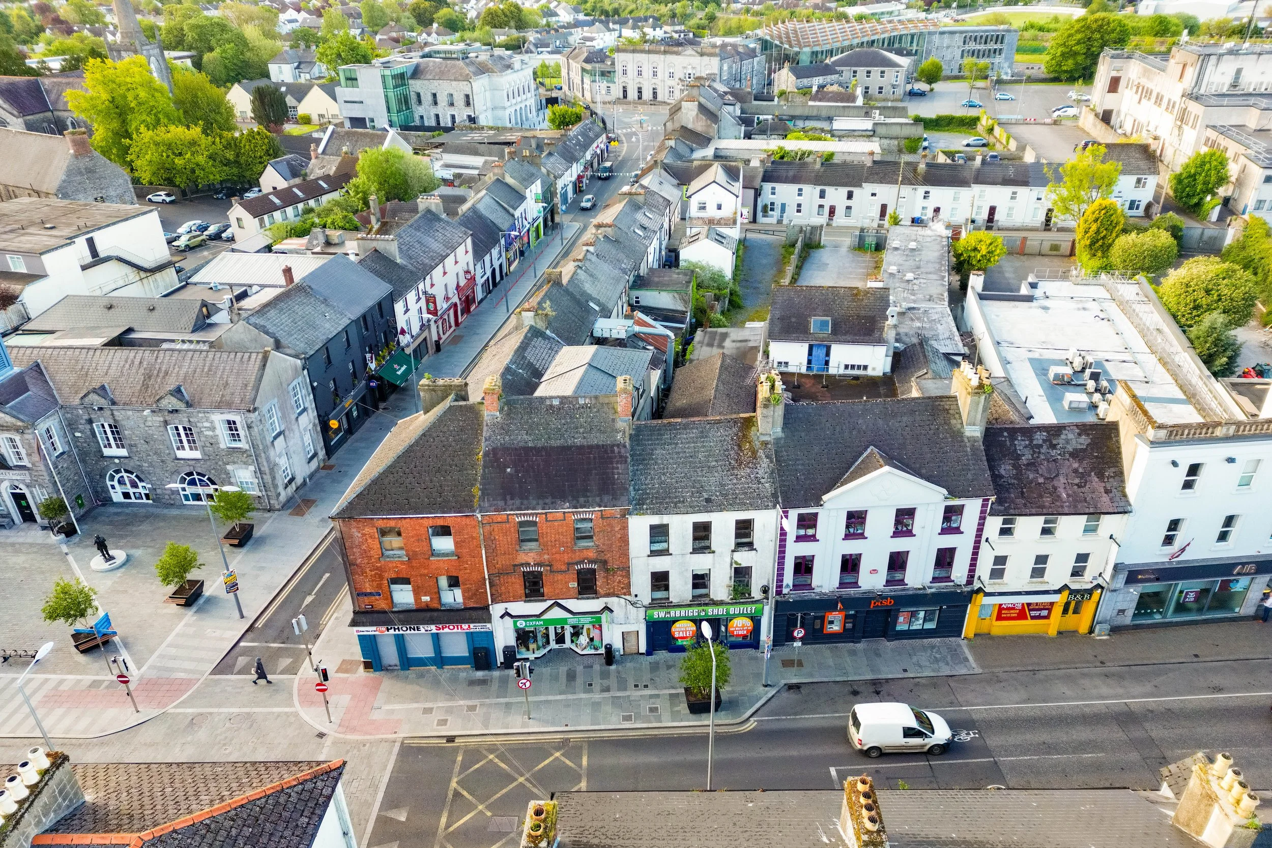 Oliver Plunkett St - 3.jpg