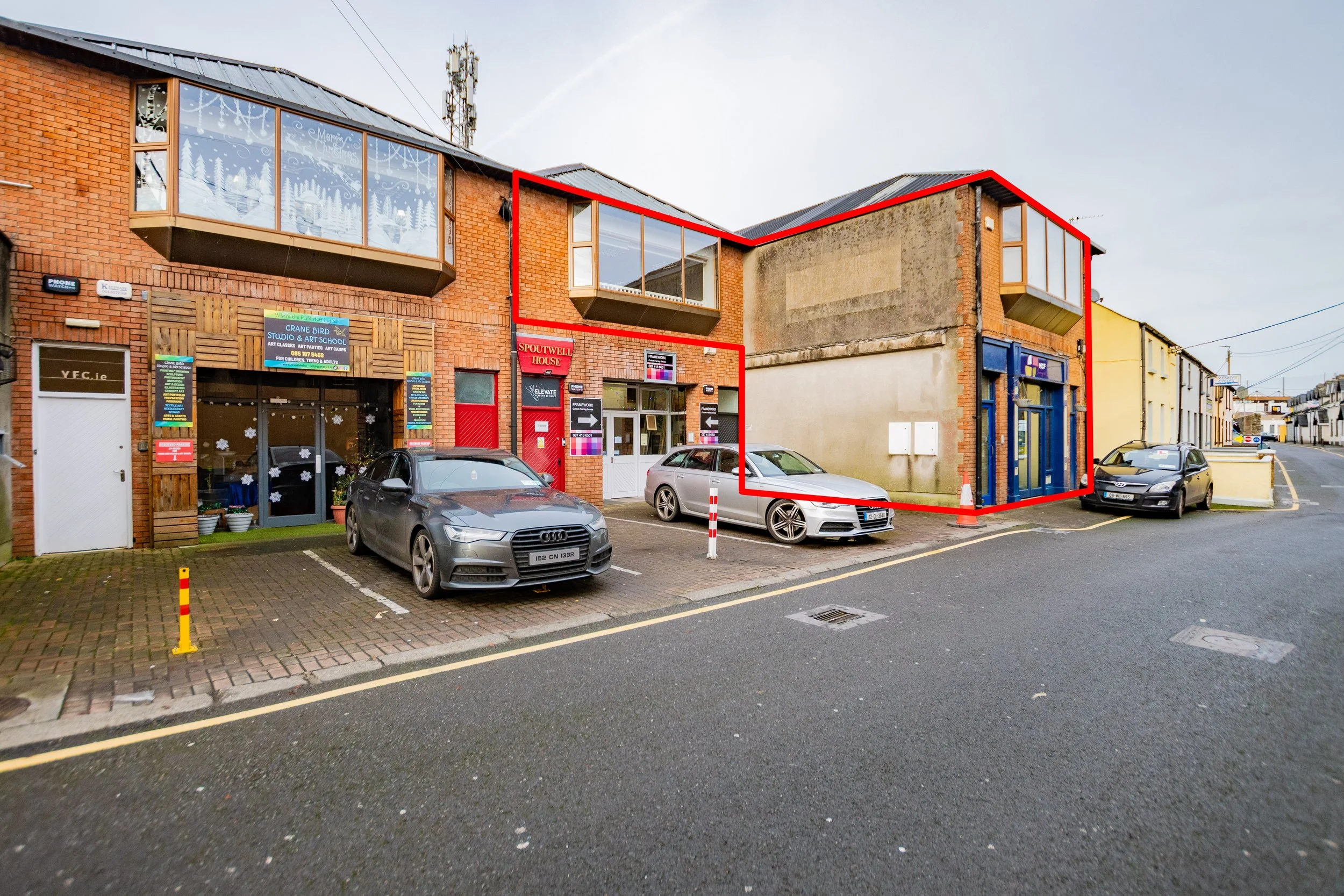 Exteriors - 10 Red Lines.jpg