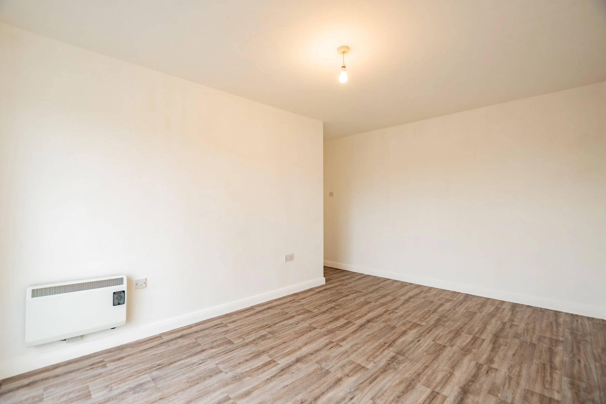 28 Harbour Court - 39.jpg