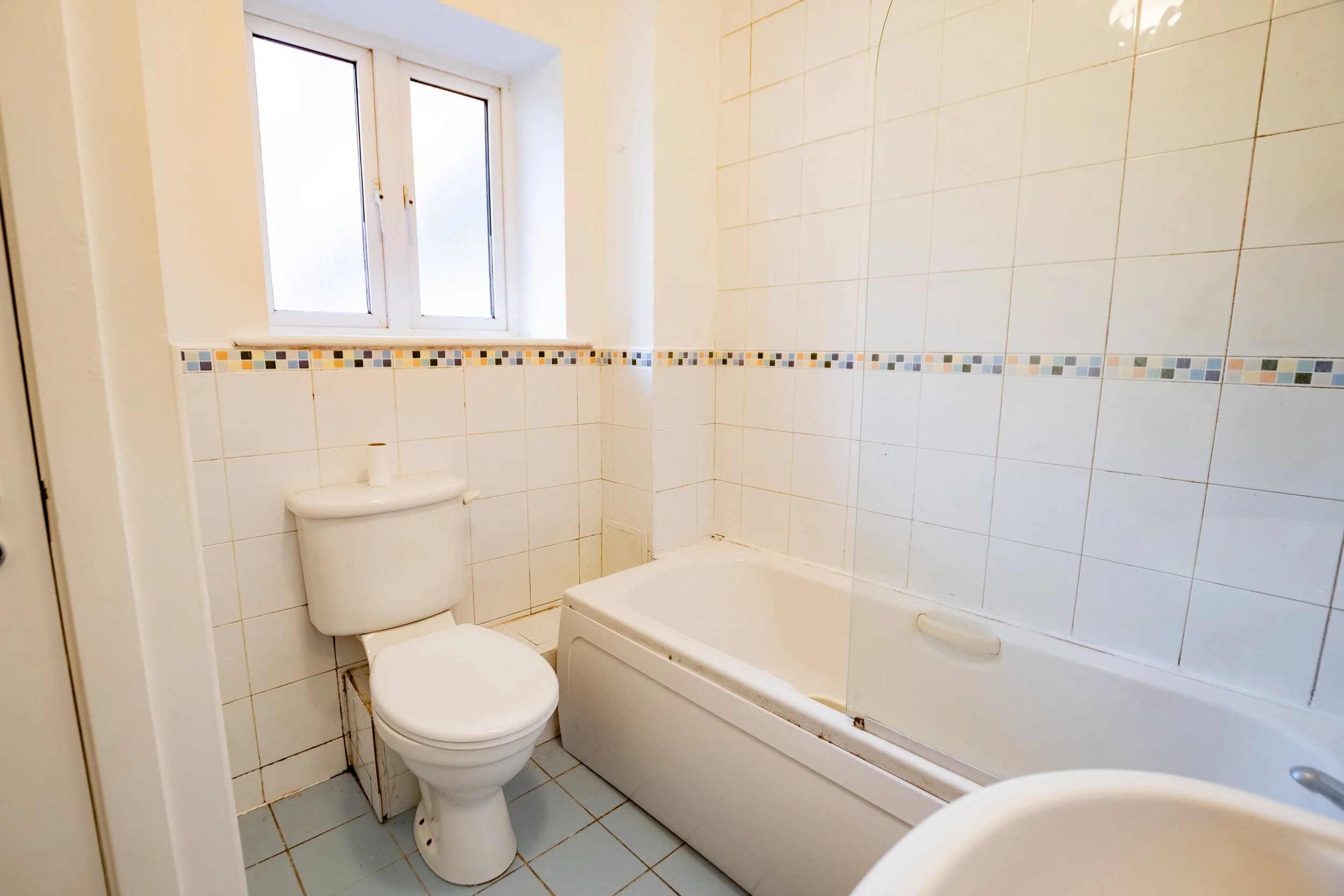 28 Harbour Court - 50.jpg