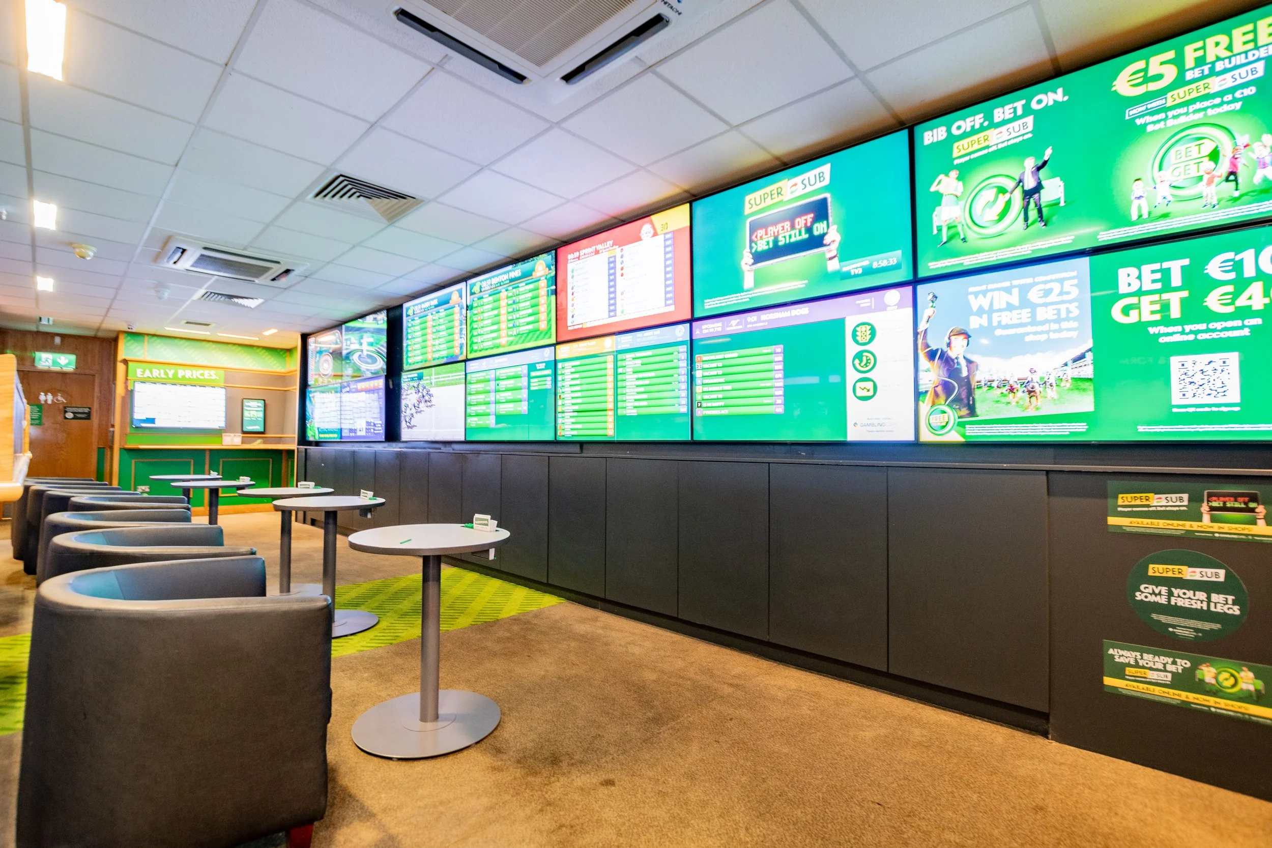 Paddy Power - 35.jpg