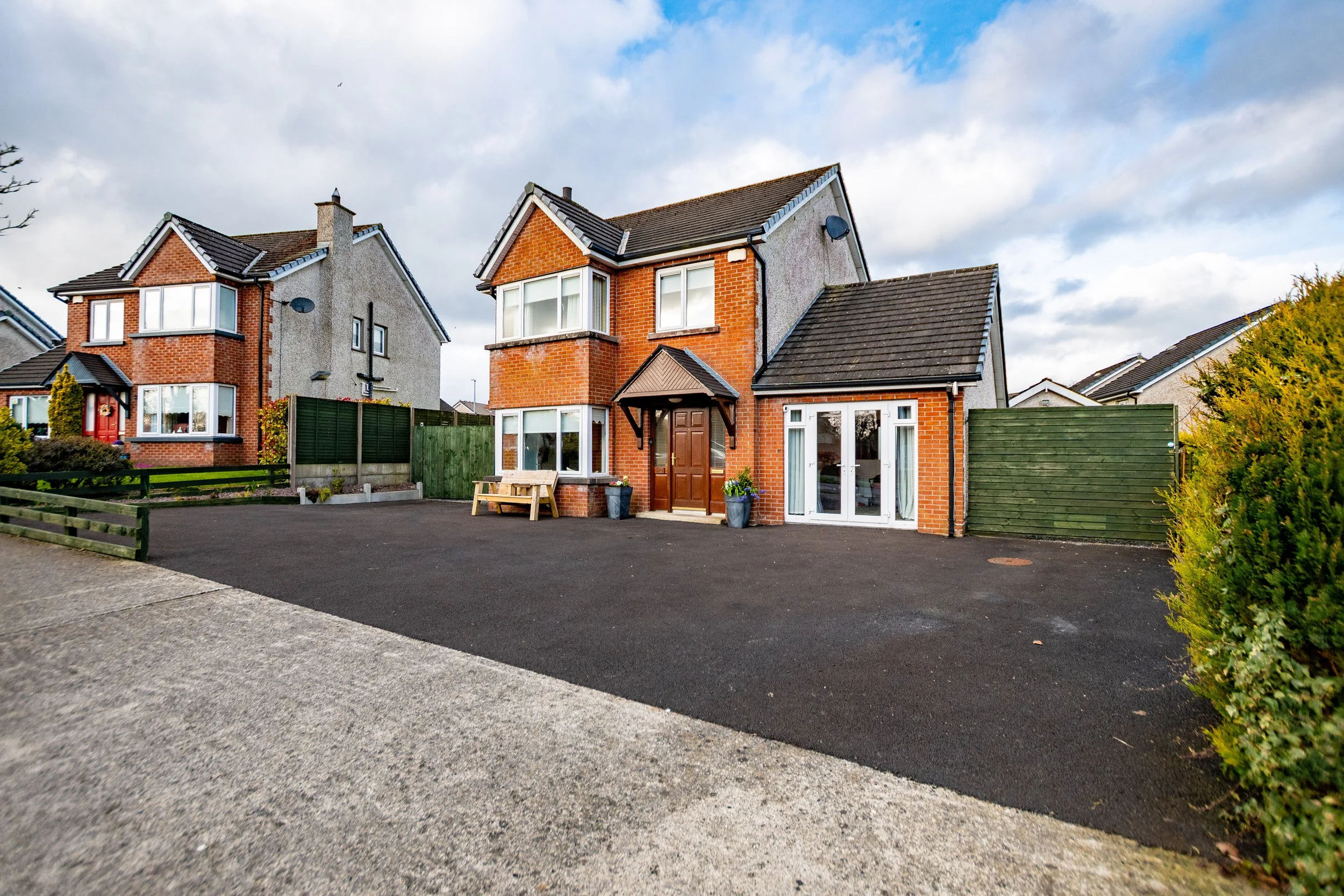 284 Greenpark Meadows - 2.jpg