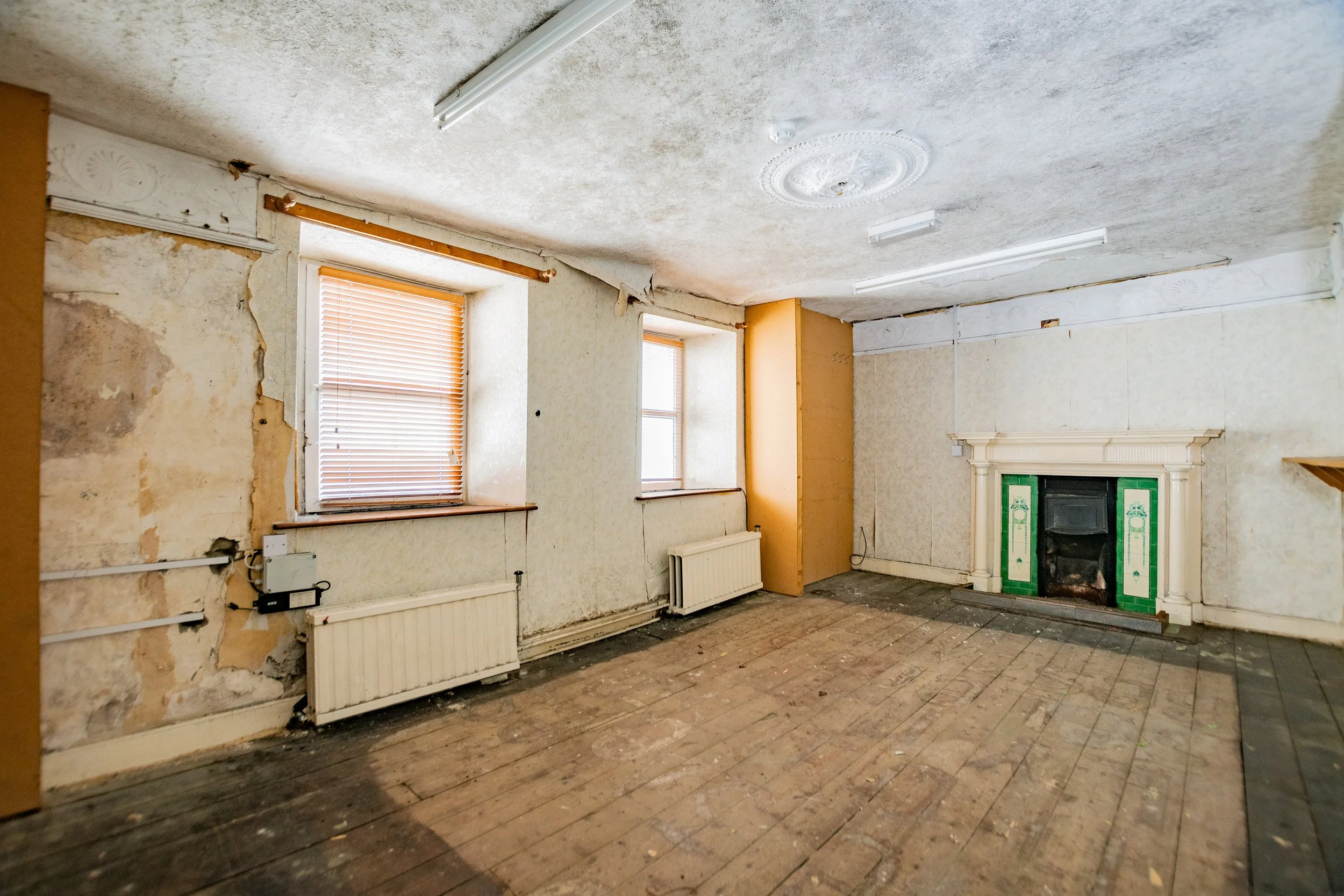 38 41 Oliver Plunkett St - 121.jpg