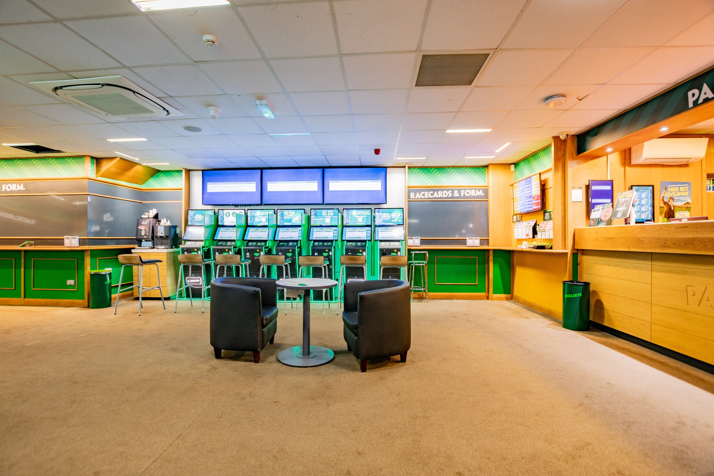 Paddy Power - 31.jpg
