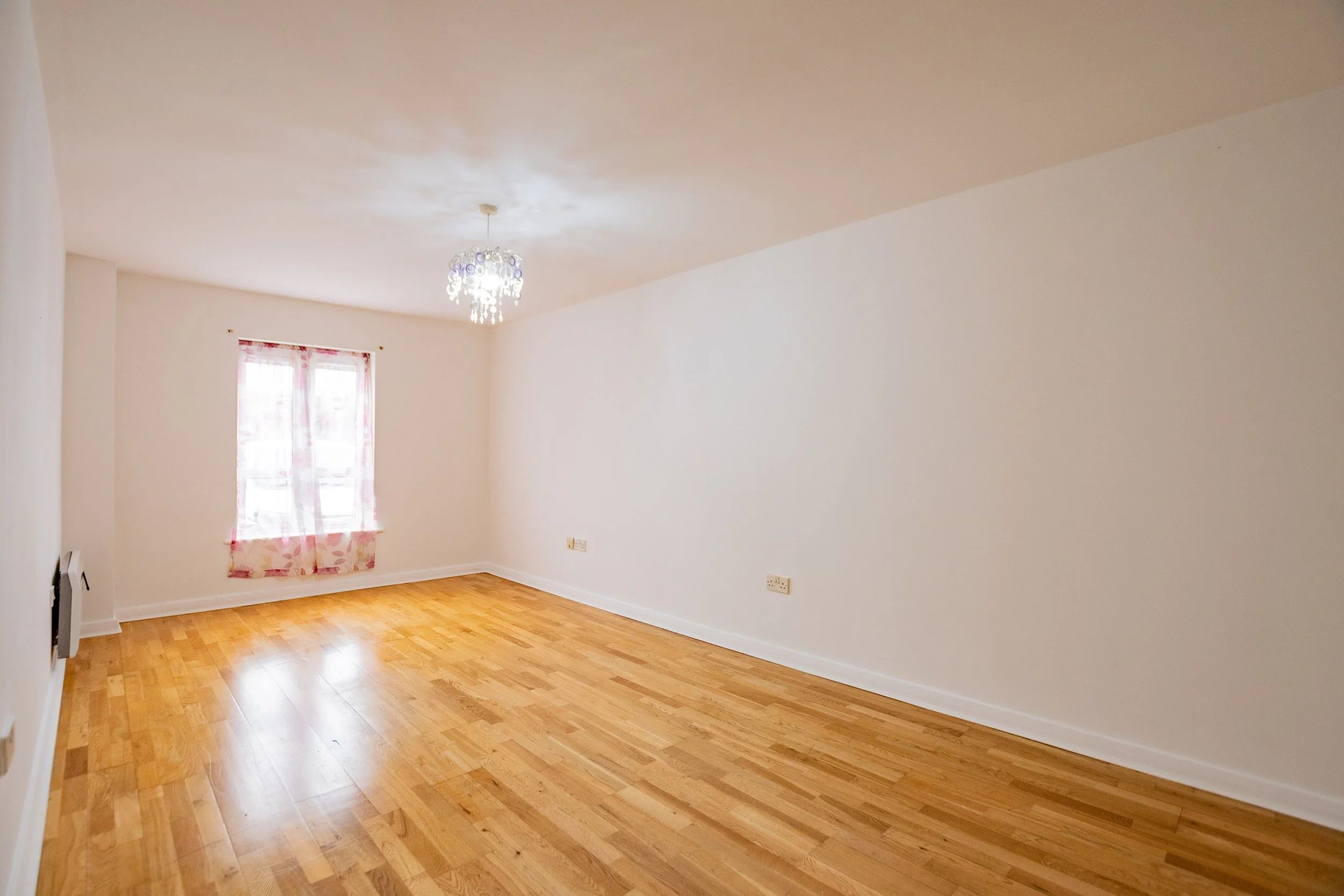 4 Harbour Court - 43.jpg