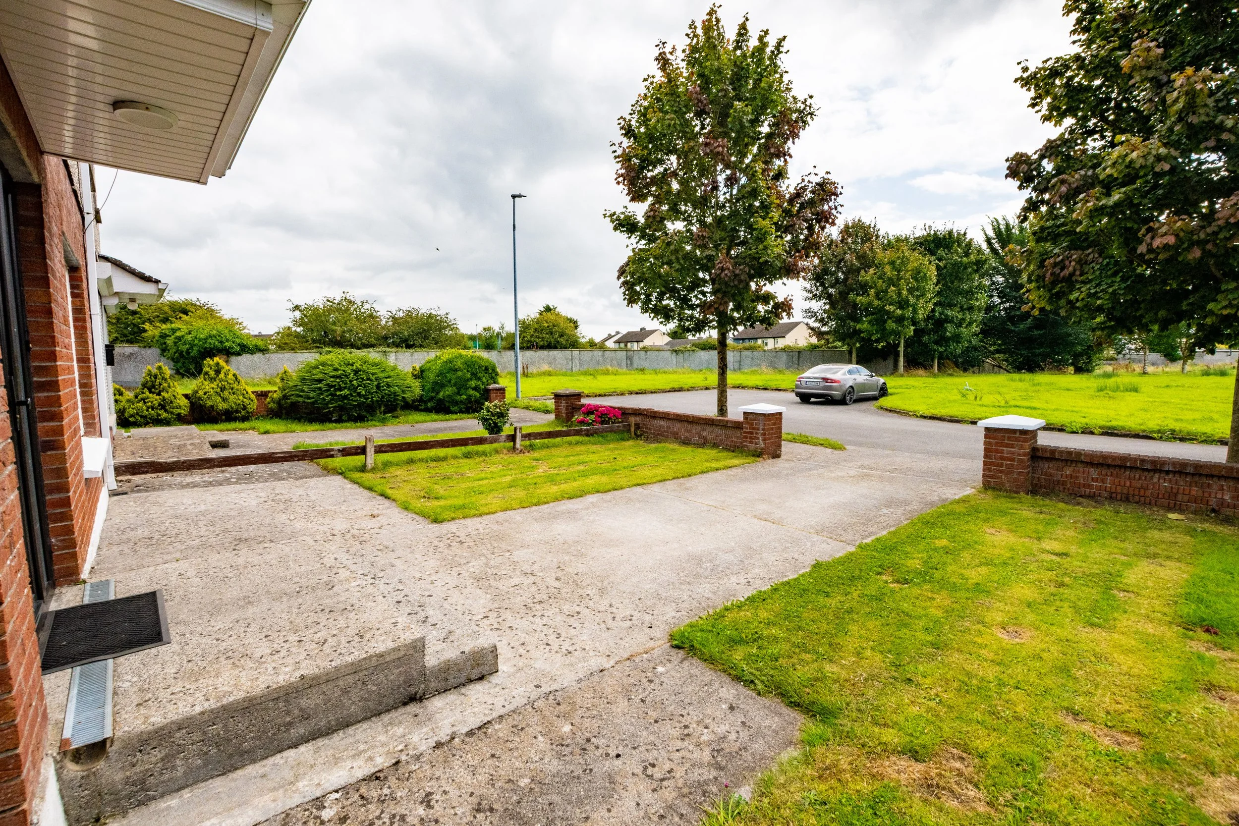 136 Ardleigh Vale - 14.jpg