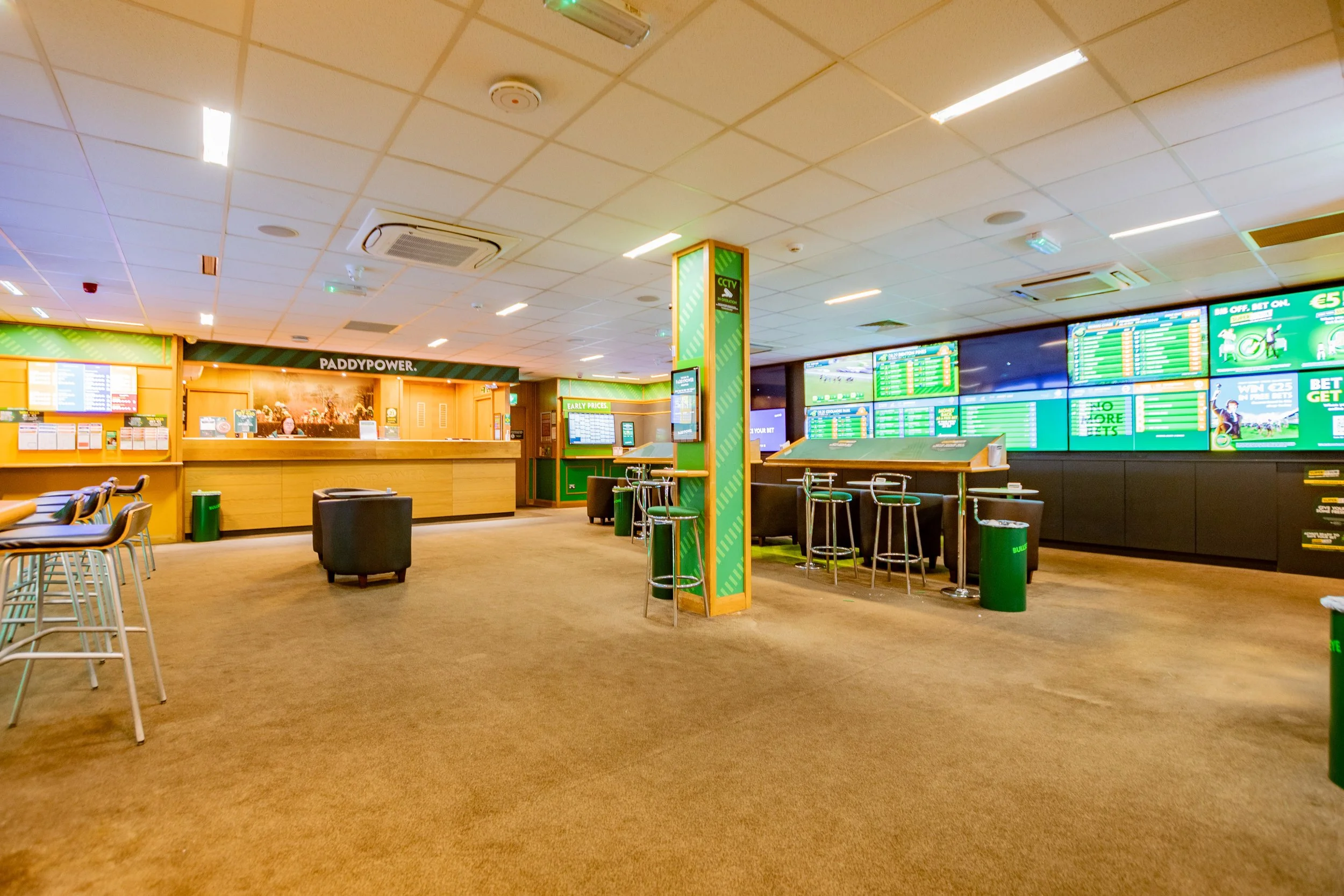 Paddy Power - 21.jpg