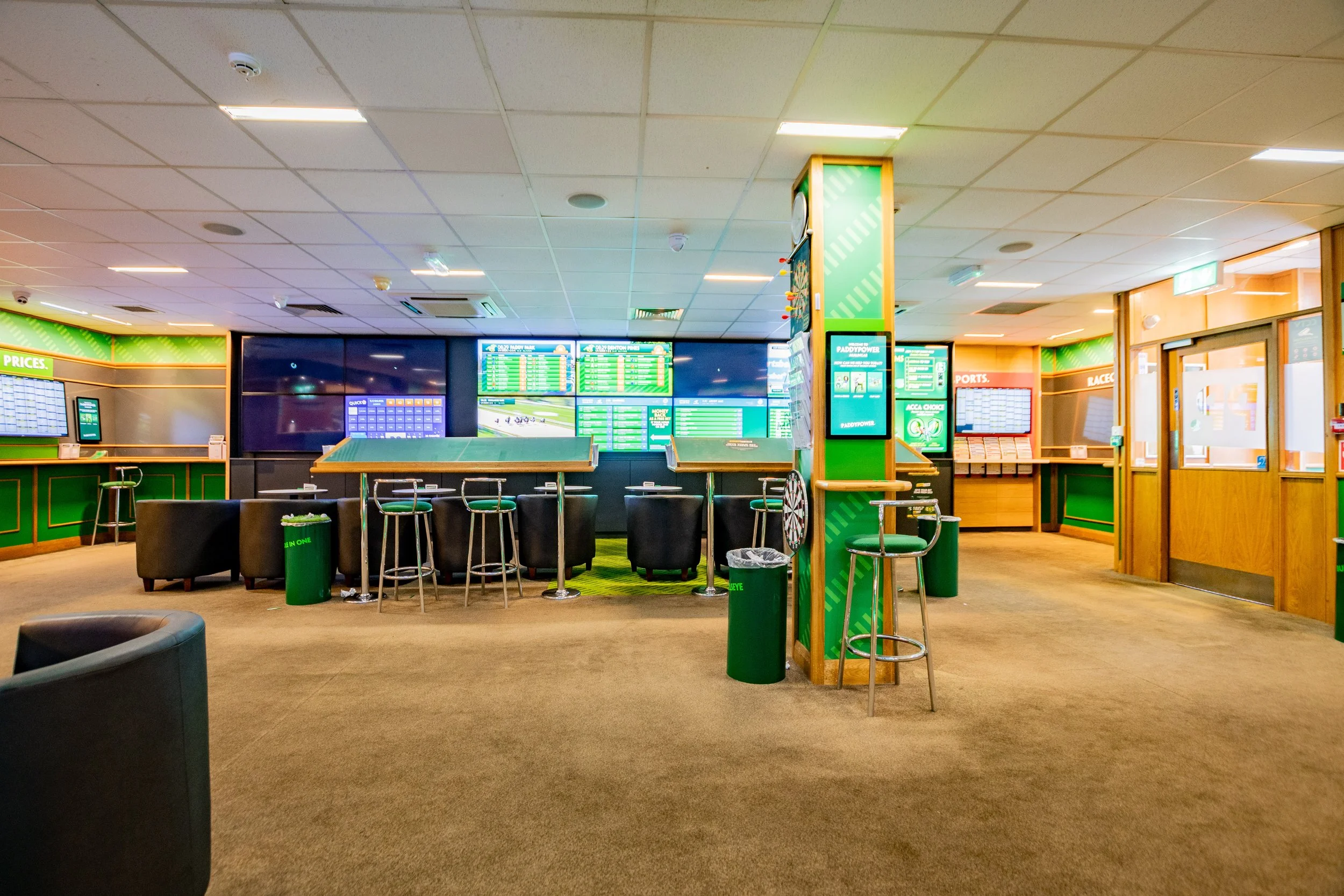 Paddy Power - 24.jpg