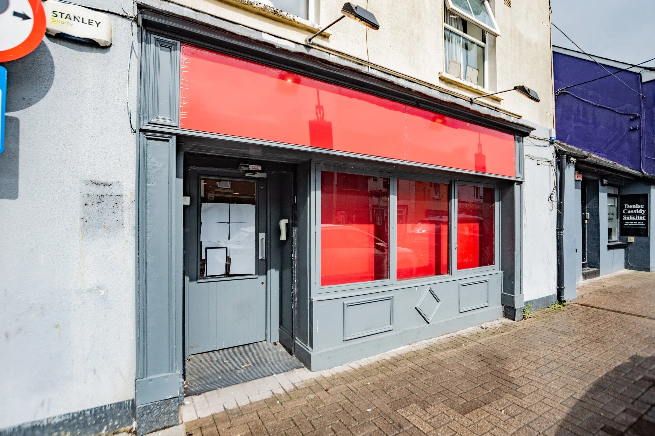 Ladbrokes - 2.jpg