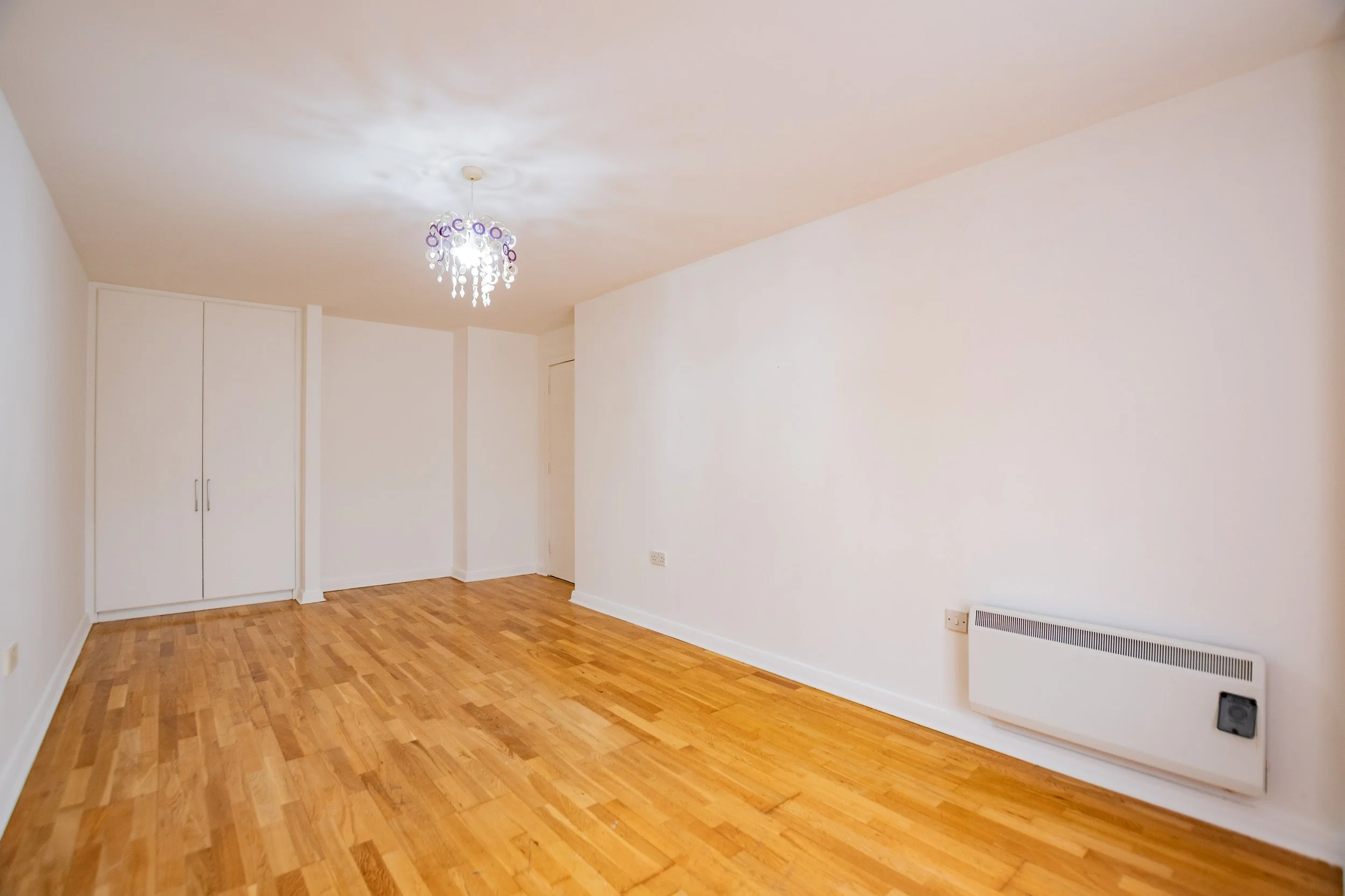 4 Harbour Court - 47.jpg
