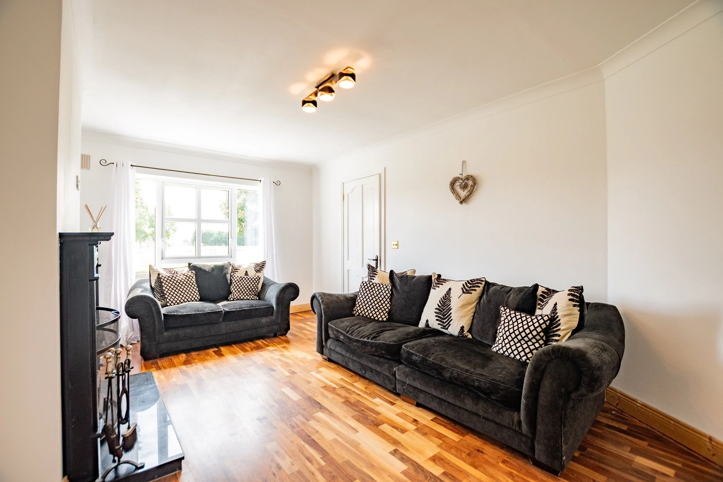 136 Ardleigh Vale - 29.jpg