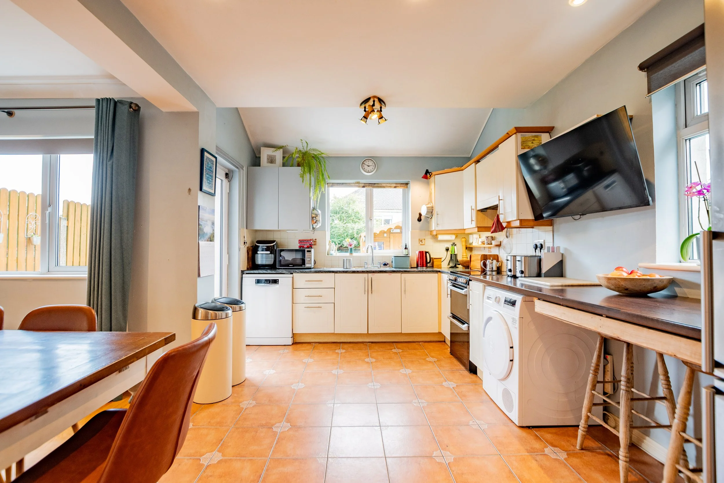 81 The Park Lakepoint - 33.jpg