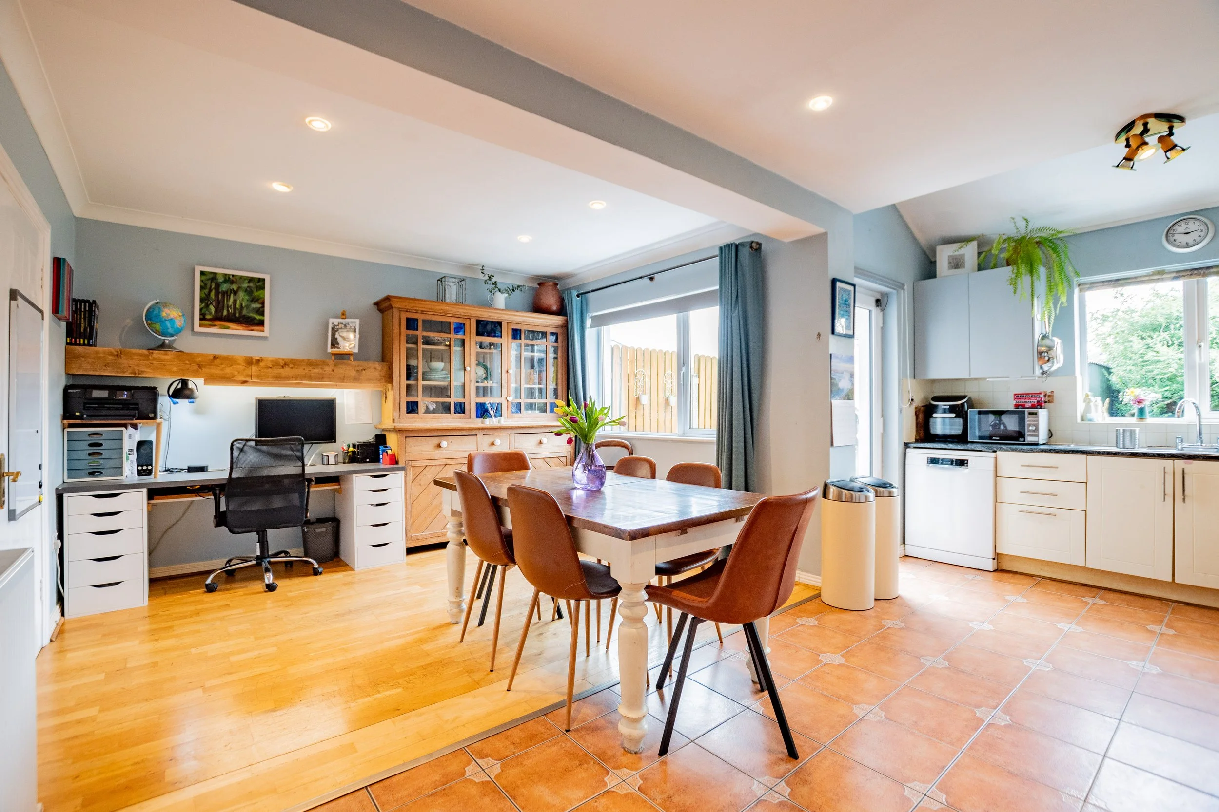 81 The Park Lakepoint - 24.jpg