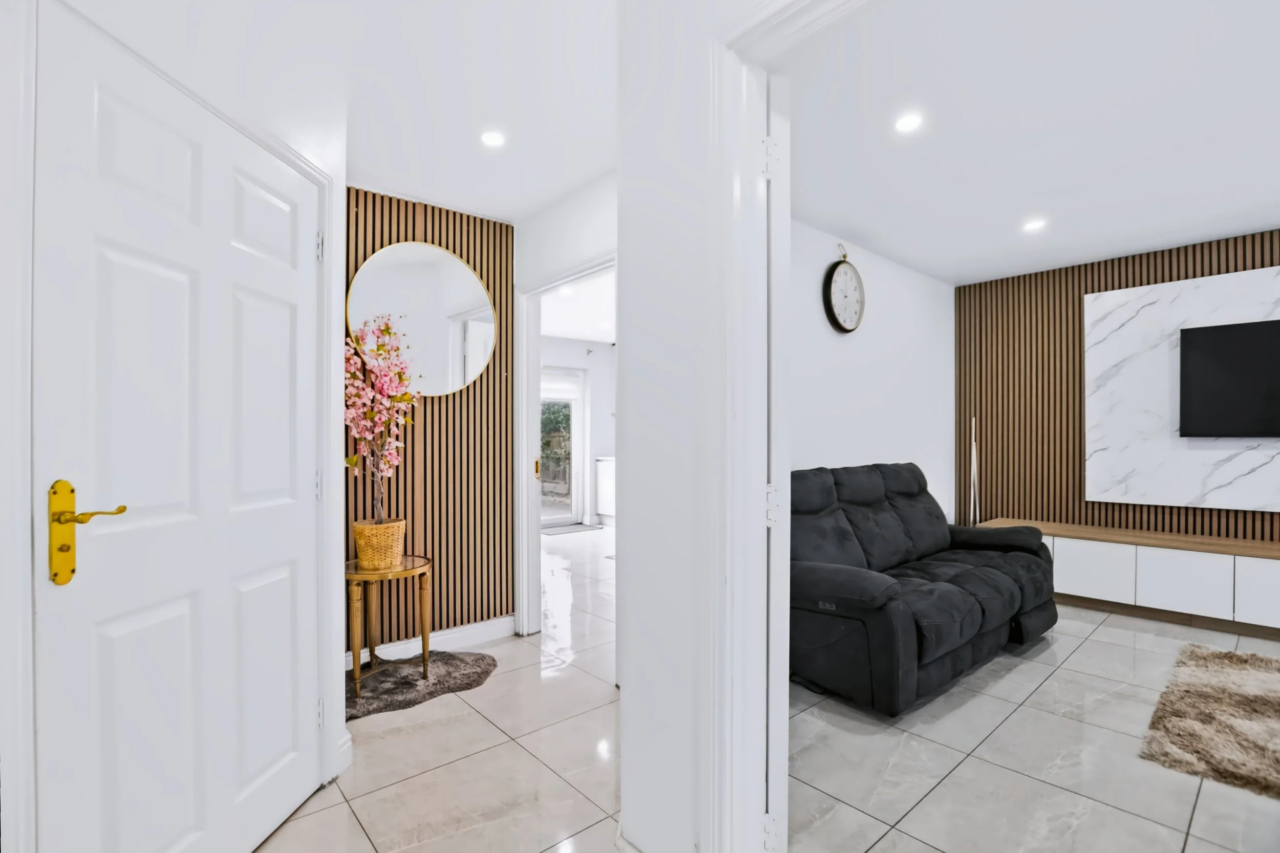 117 Greenpark Meadows - 15.jpg