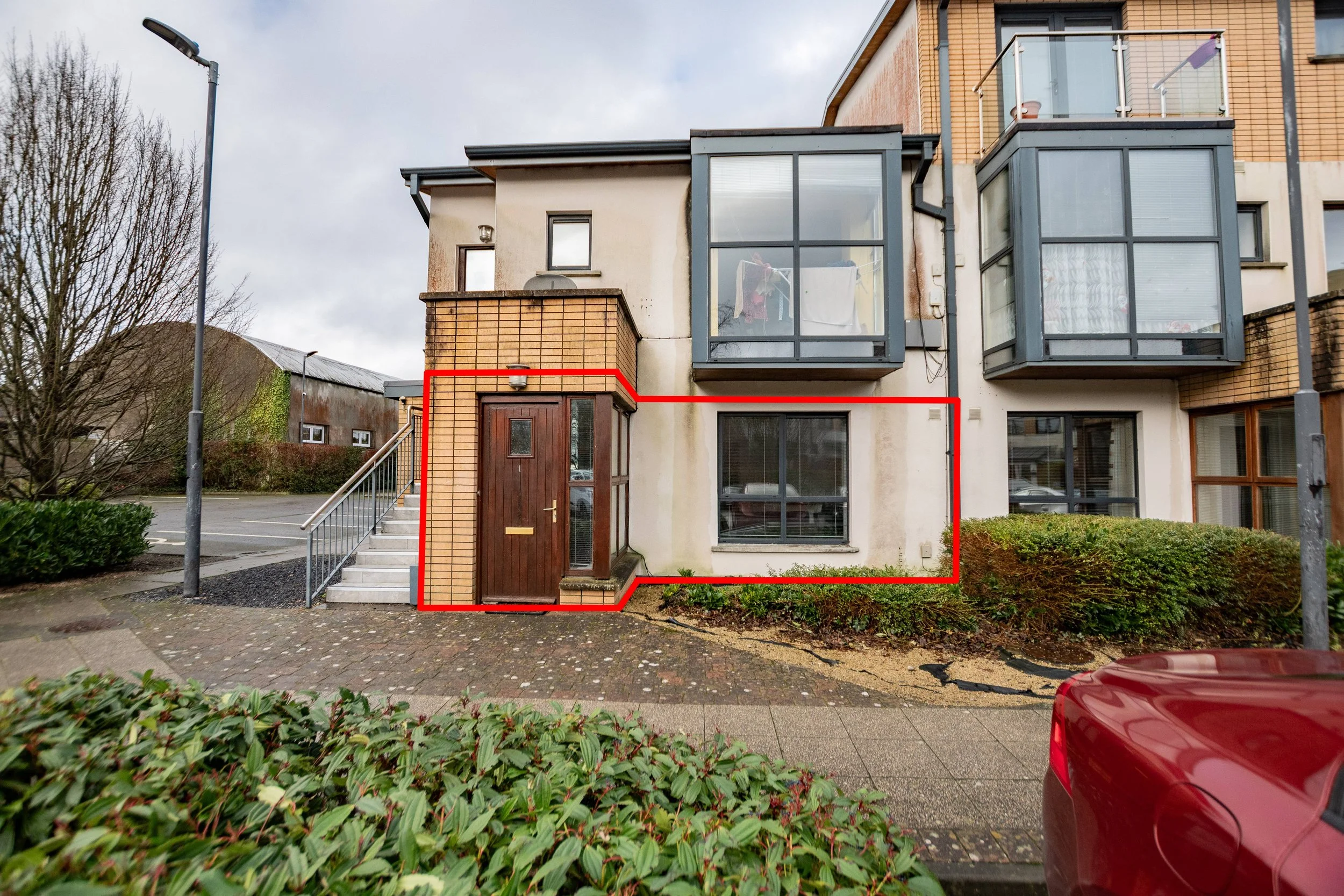 1 The Mooreings - 5 Red Lines.jpg