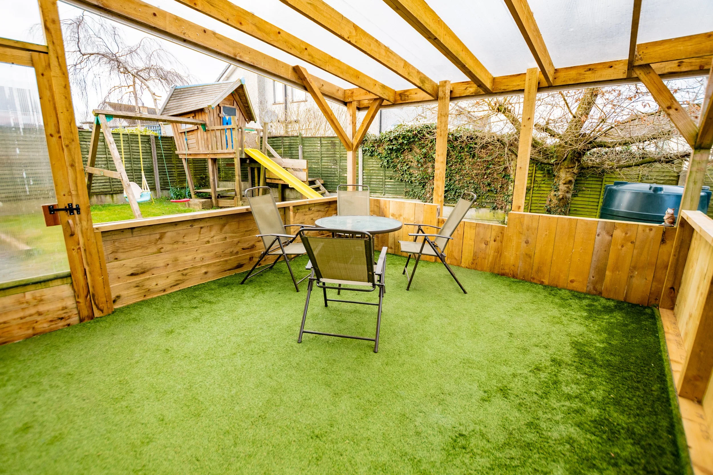 284 Greenpark Meadows - 105.jpg