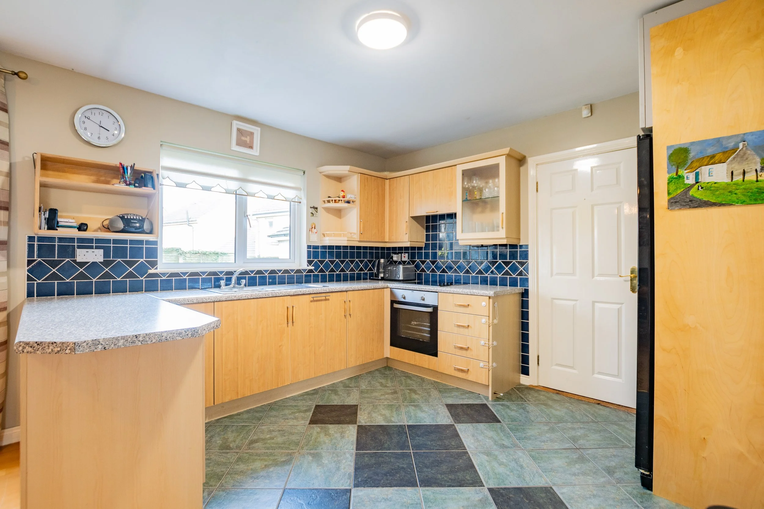 284 Greenpark Meadows - 36.jpg