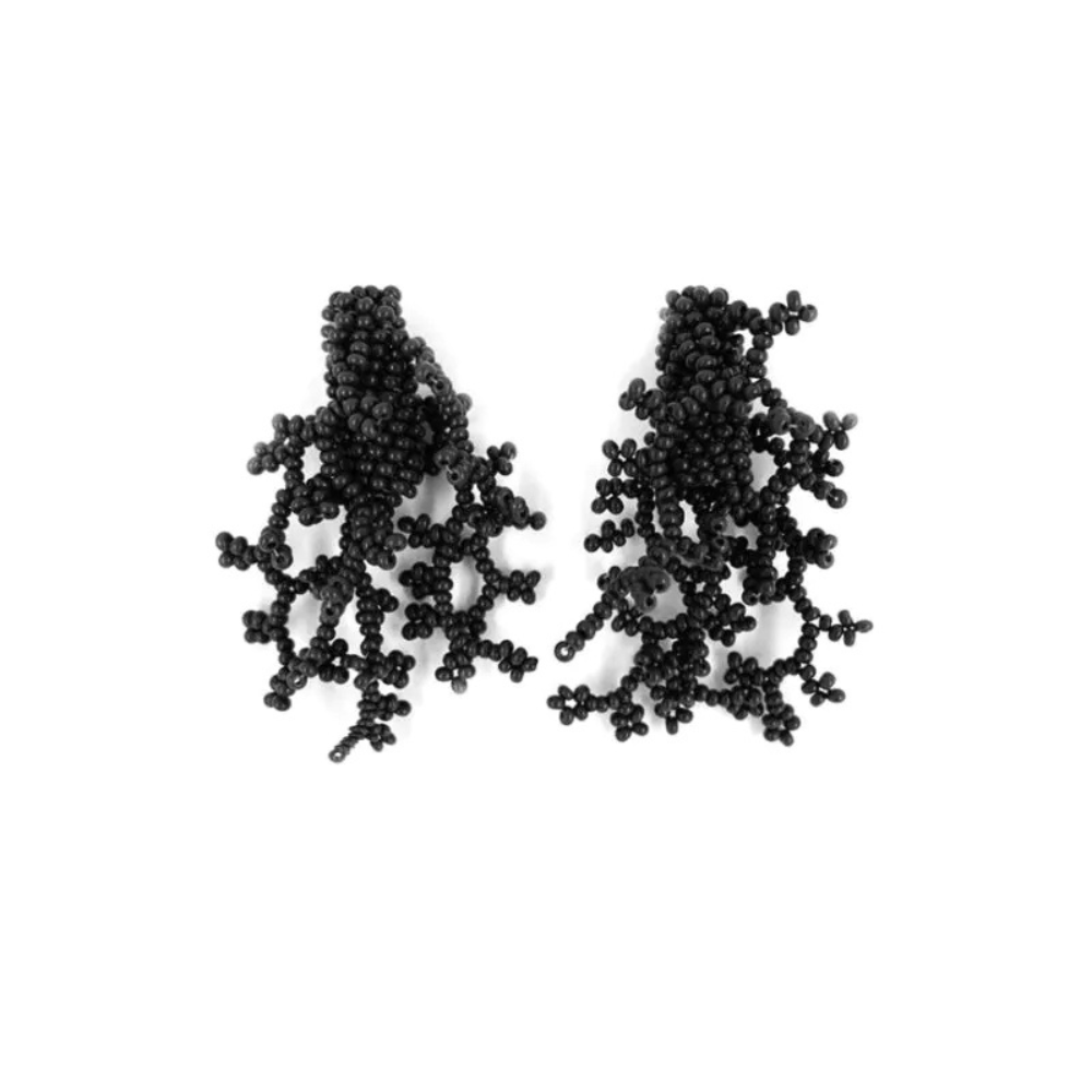 seaweed earrings small black.png