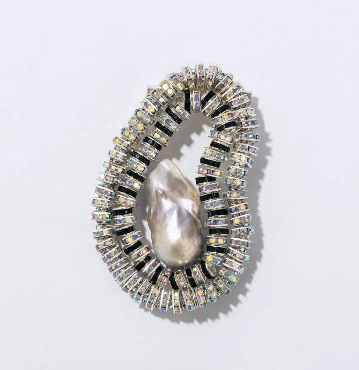 The Oyster Brooch