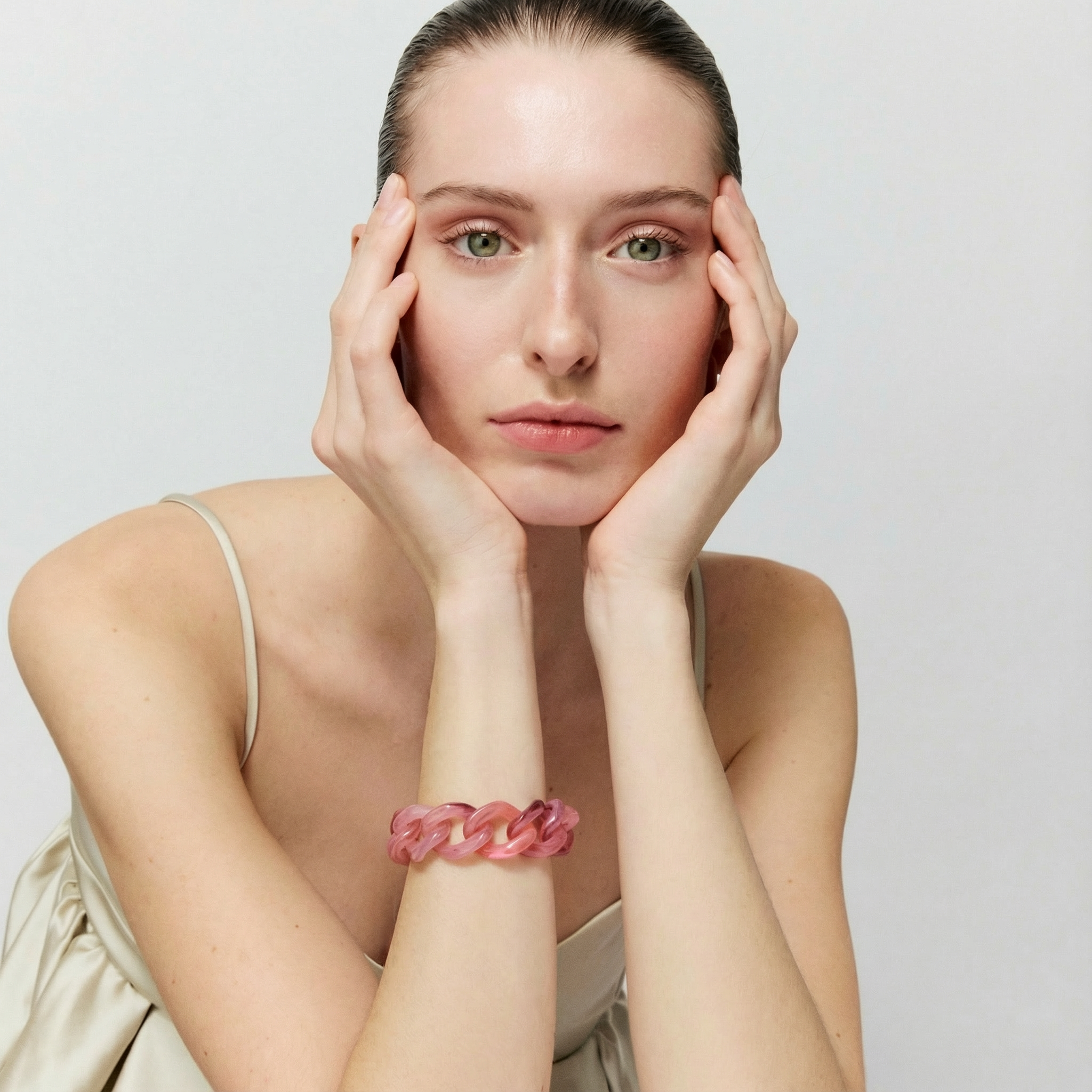 VB2011CPM Armband Flat Chain Bracelet crystal pink marble (1) (1).png