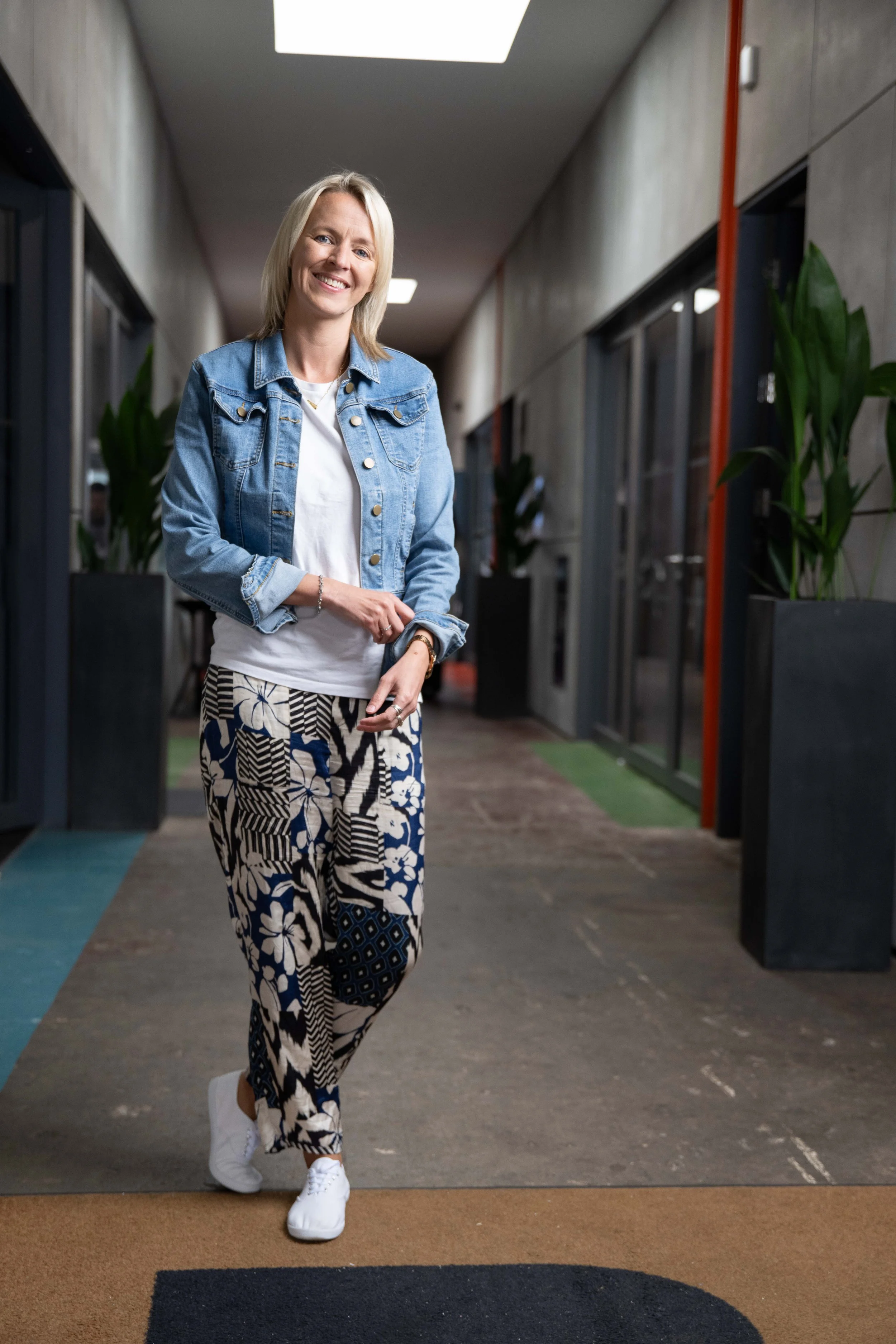 Studio Session-931-Edit.JPG