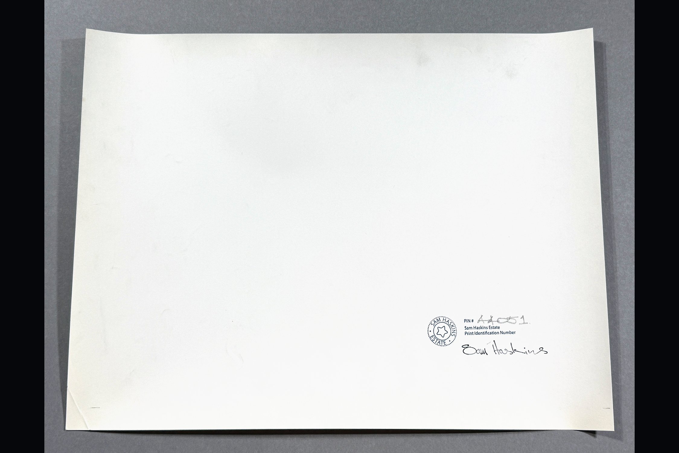 Moon-Verso-PIN-44051-1500H-3-2.jpg