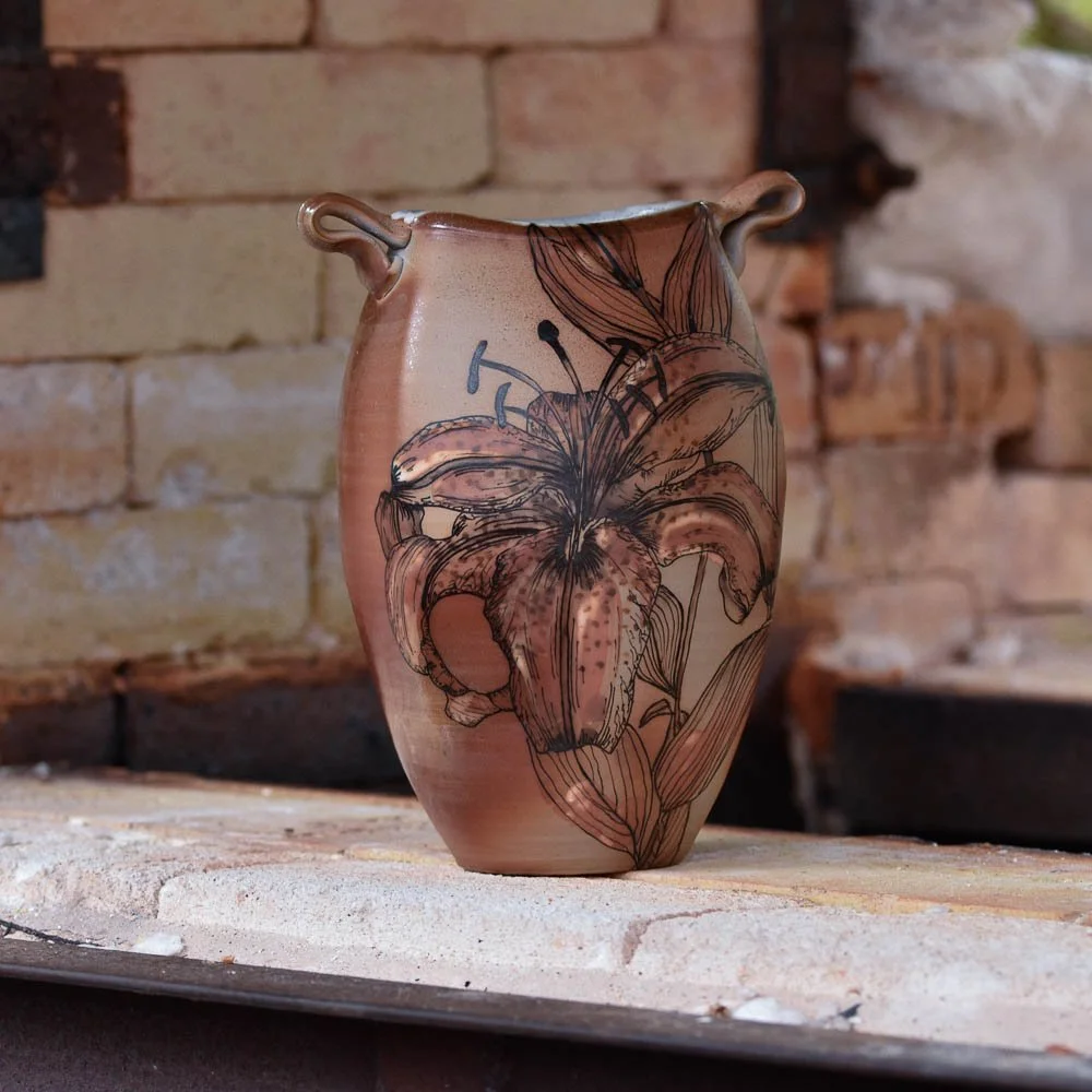 WFVase2 Tiger Lily-7.jpg