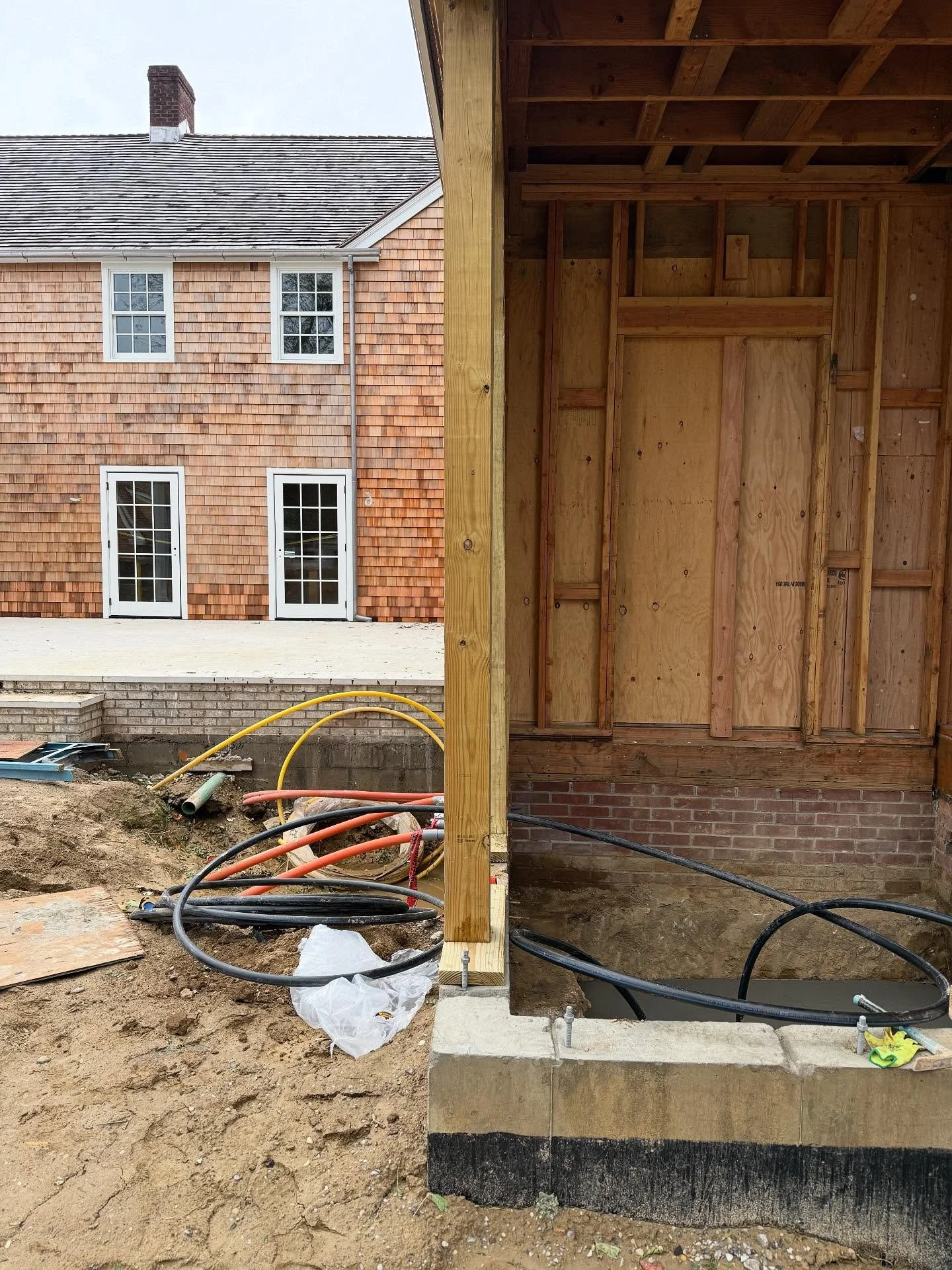 Old, new, and everything in between at our East Hampton project.  @kellyrosendesign @mplastudio @copper.solution