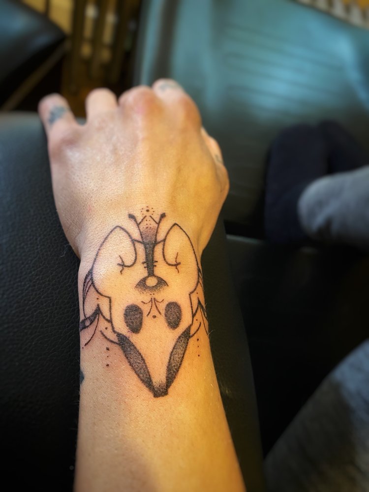 Krystal Bell Tattoo. Portland Tattoos. Hand Poke + Machine