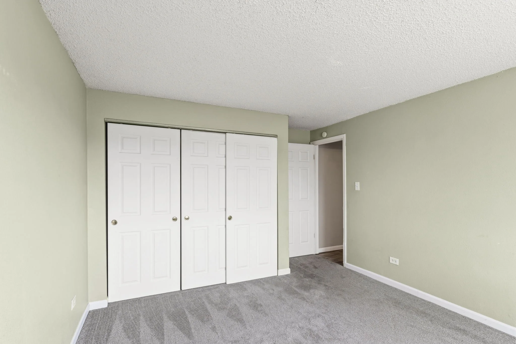 18-web-or-mls-DSC01775.jpg