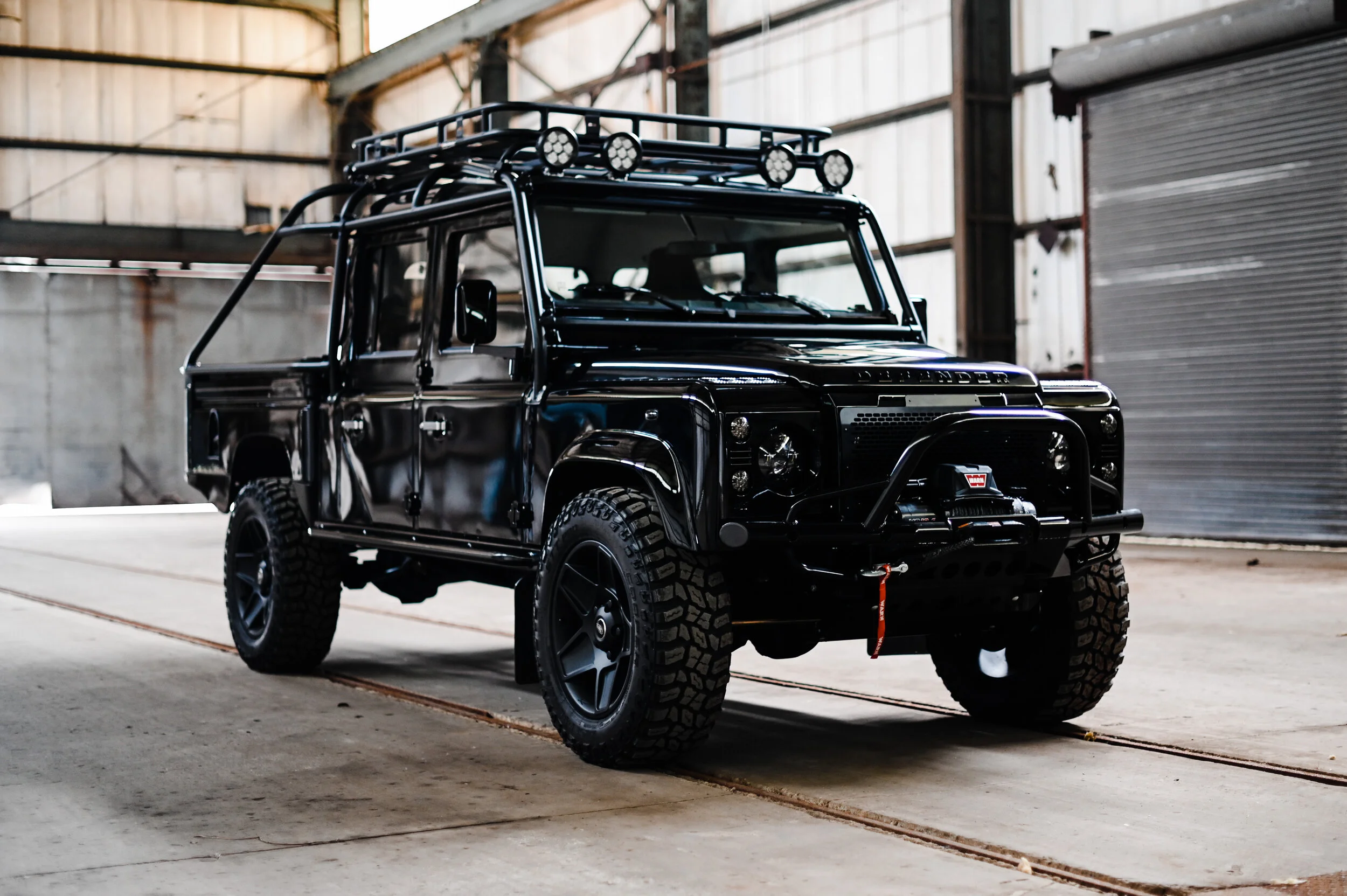 Land rover defender 130