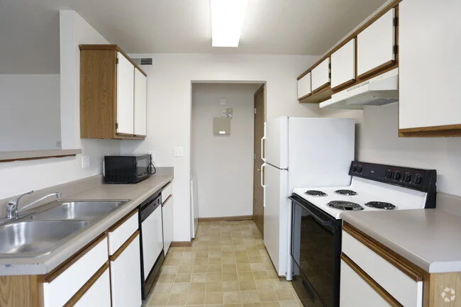 Gallery Bristol Ridge Apartments