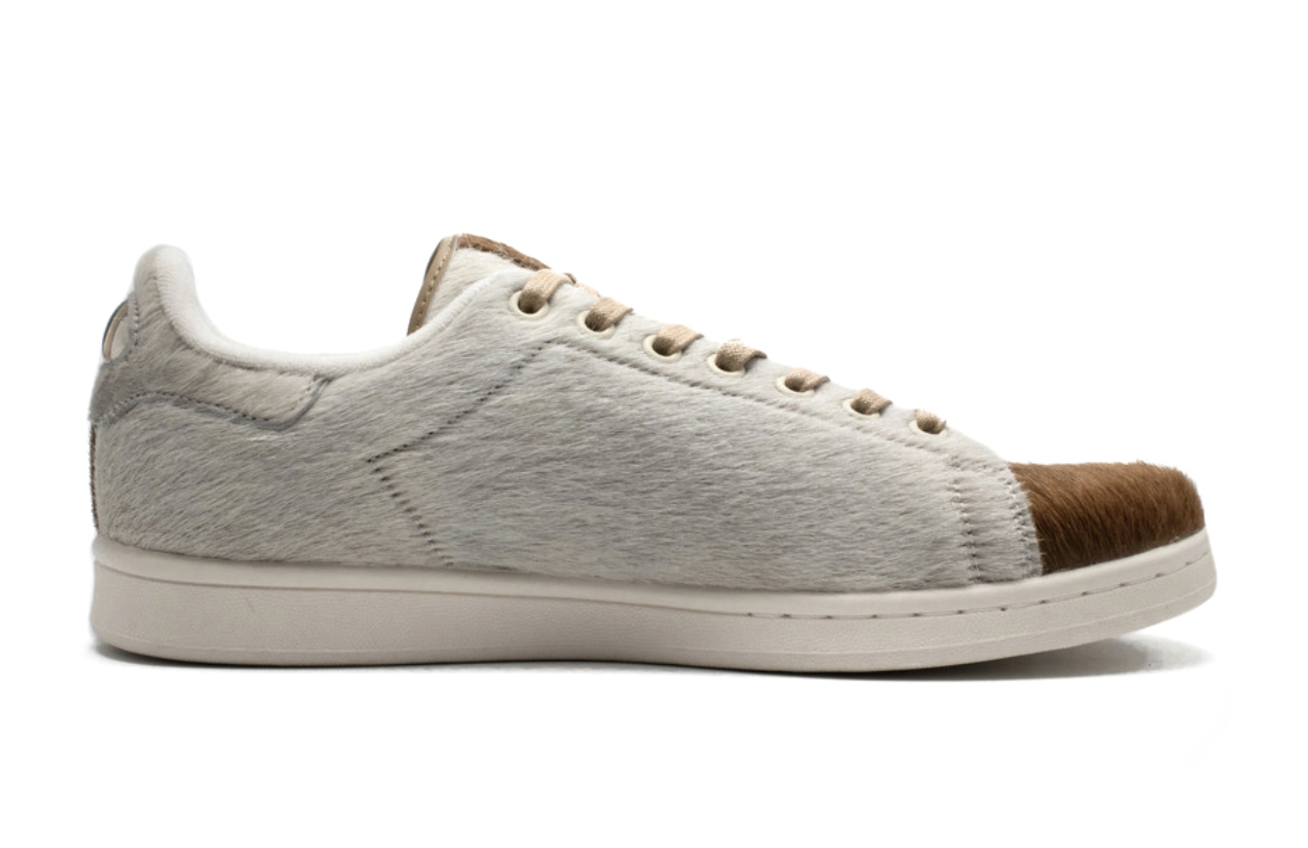 Adidas release the “Christmas Monster” Stan Smith! — OUTLANDER MAGAZINE