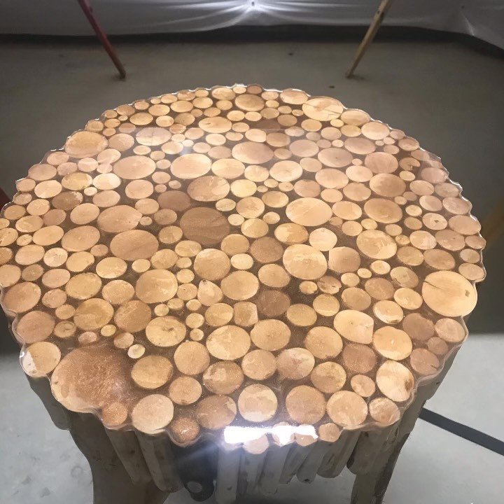 Epoxy branch table