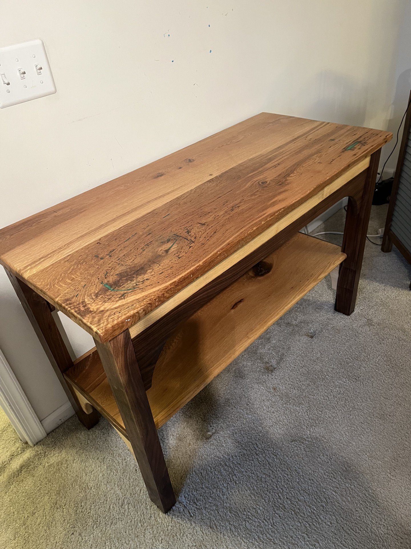 Custom aquarium table
