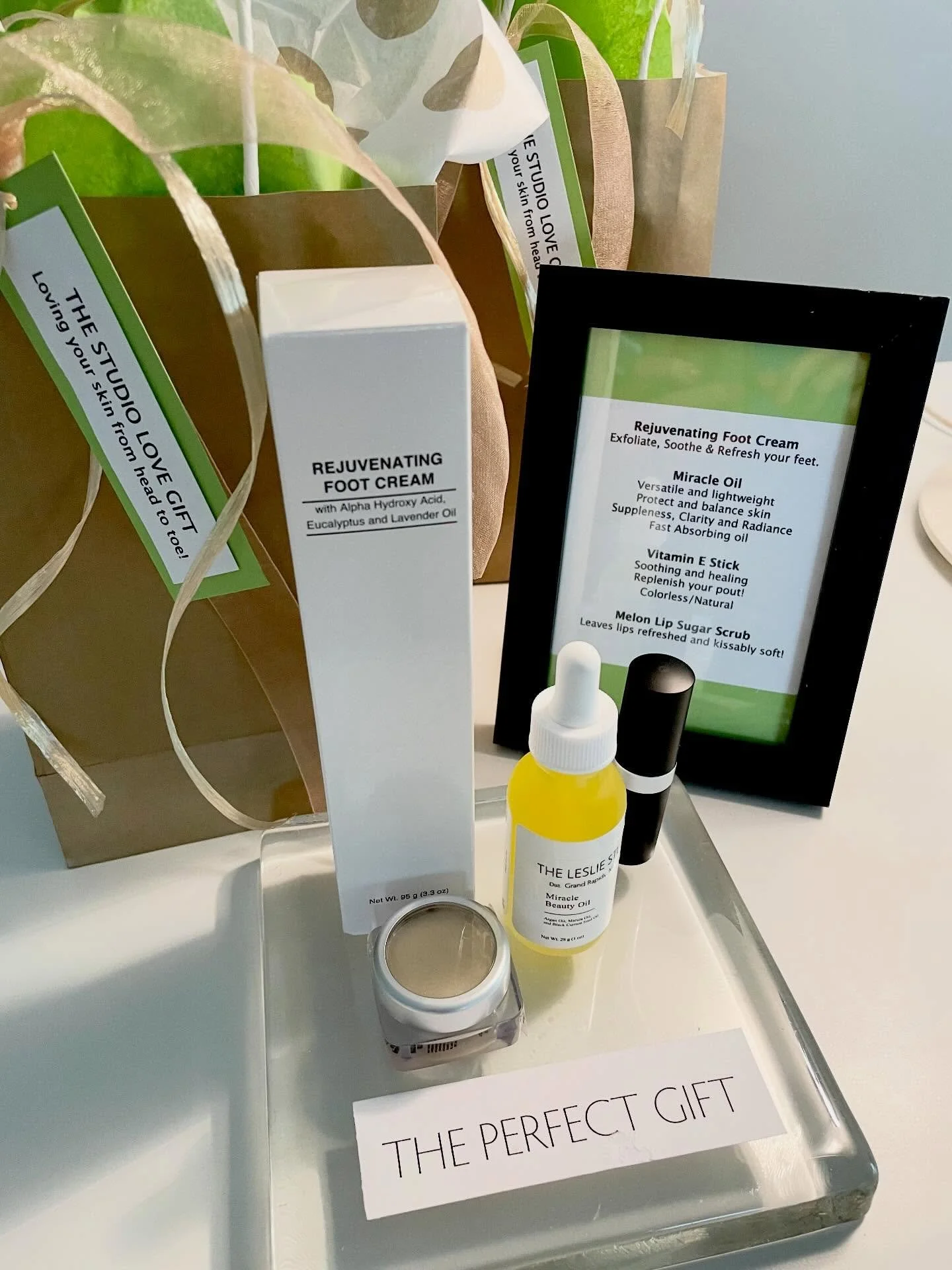 The Studio Love Gift! Loving your skin from head to toe! Retail $101, Special $76