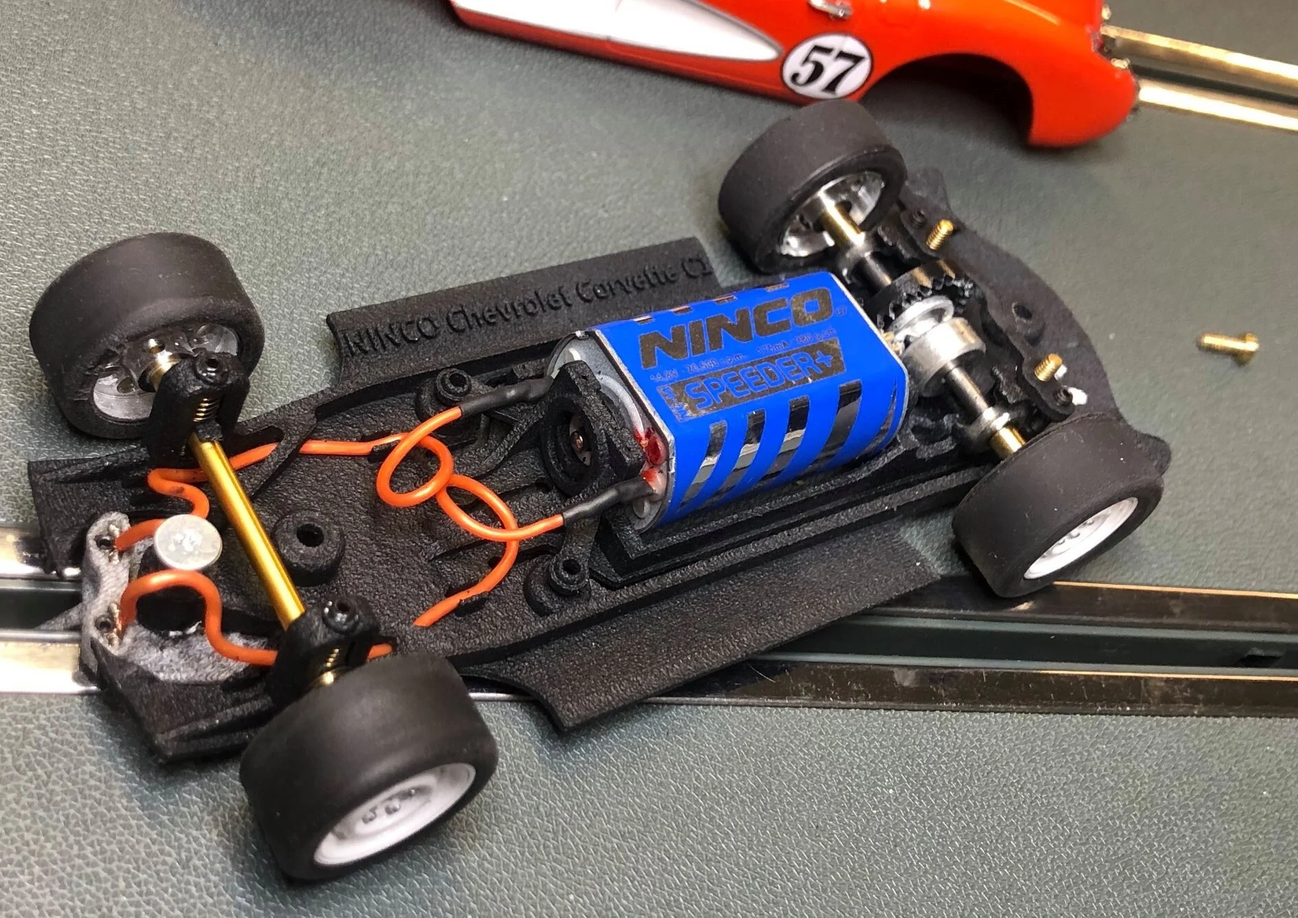 7B309A94-9EE7-4B7D-870E-18B0AF5CBB30