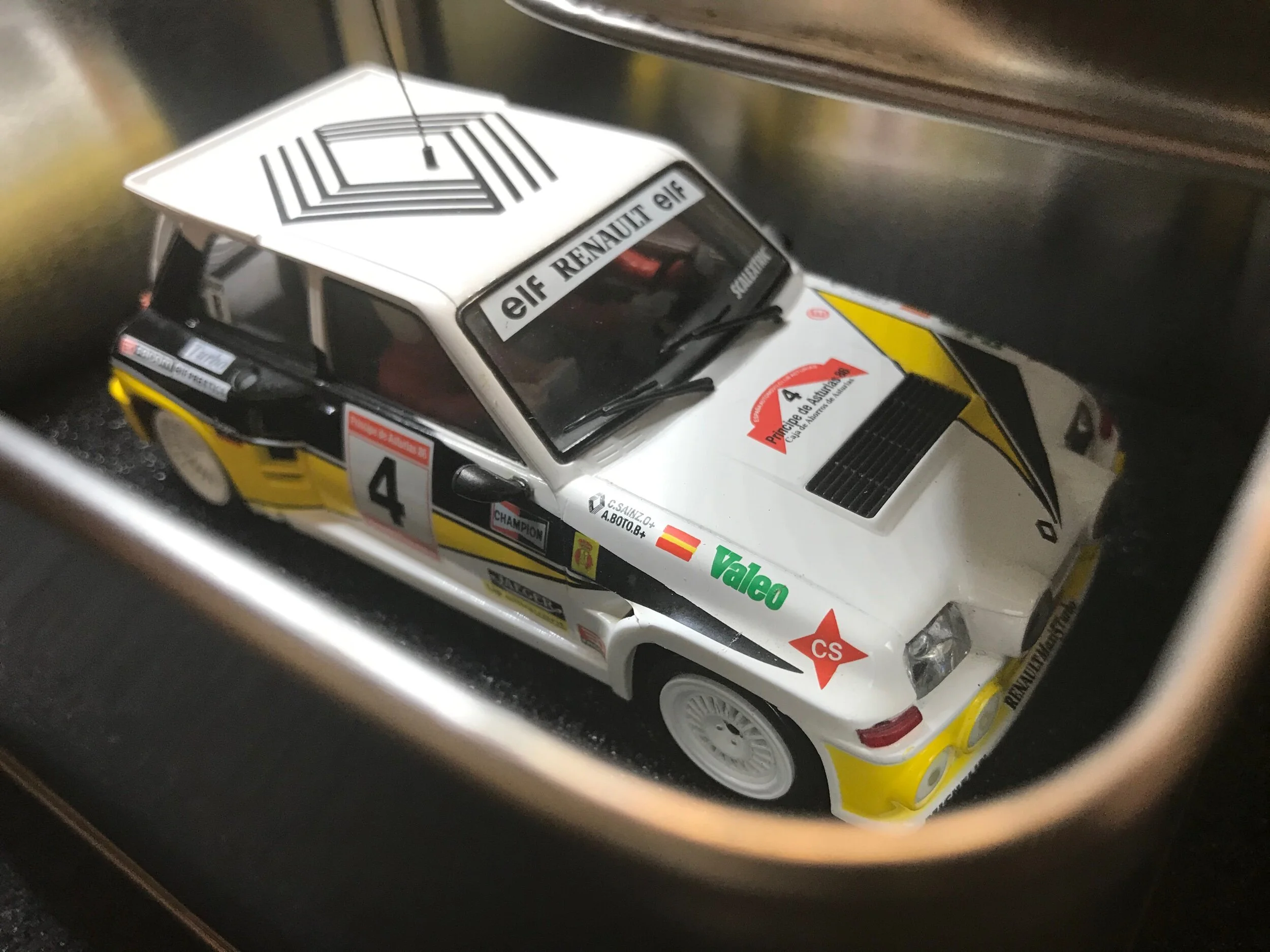 1F1CCE13-86FF-4B35-9ADC-6B34BCE50669