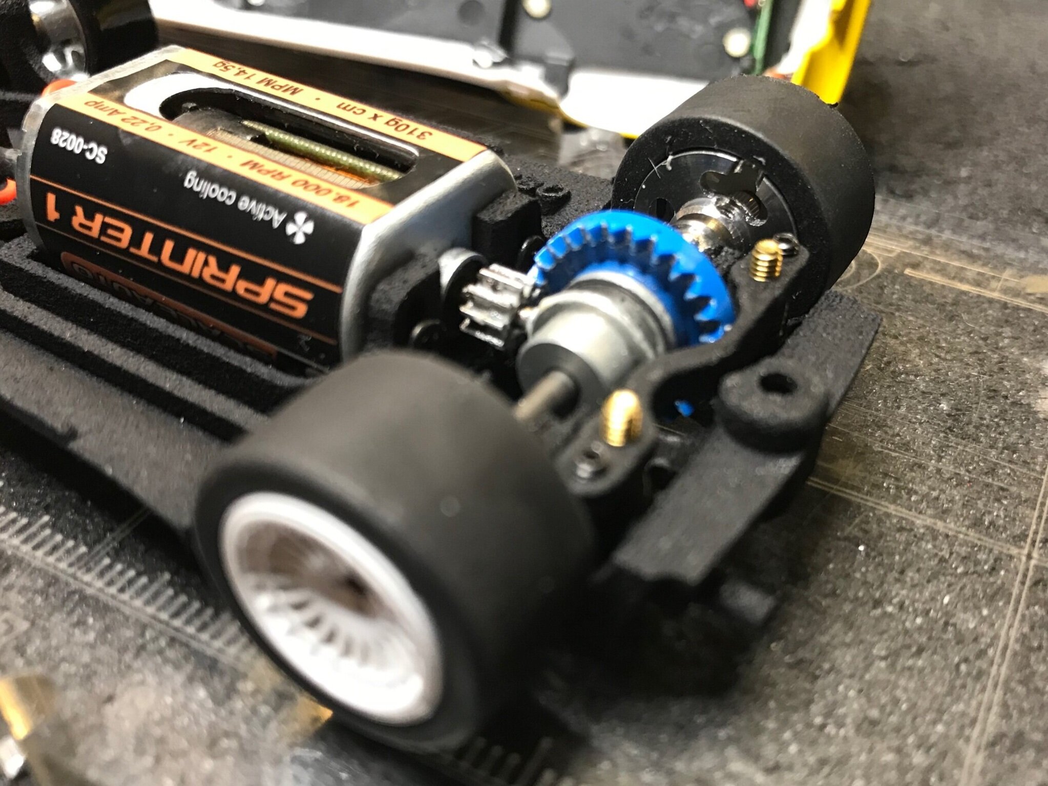 38724894-854C-4C88-AB4C-0820B60F7888