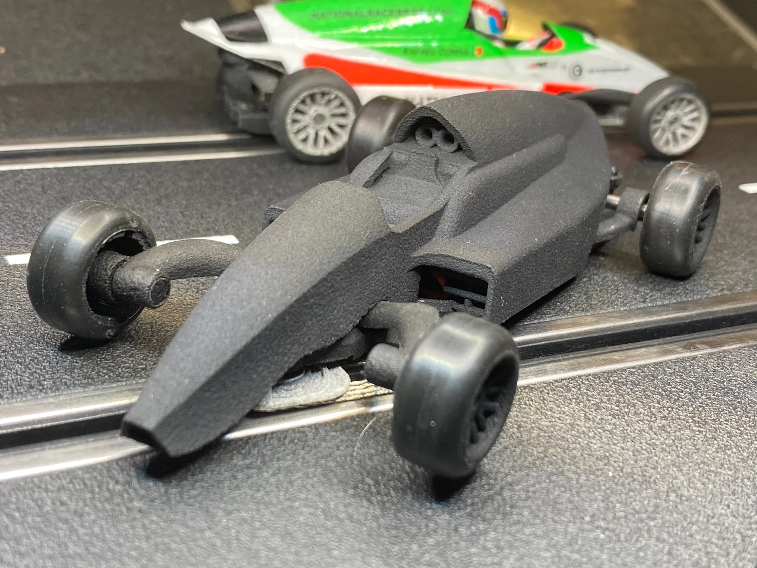 951B687D-C714-4E45-81E9-C49A4A504396