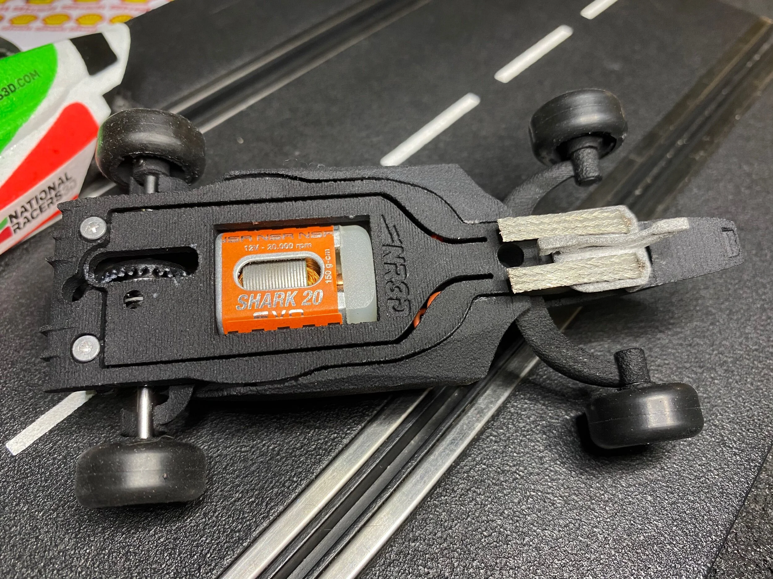 885278D4-C84C-4FA3-B28B-E5BF8BF70796