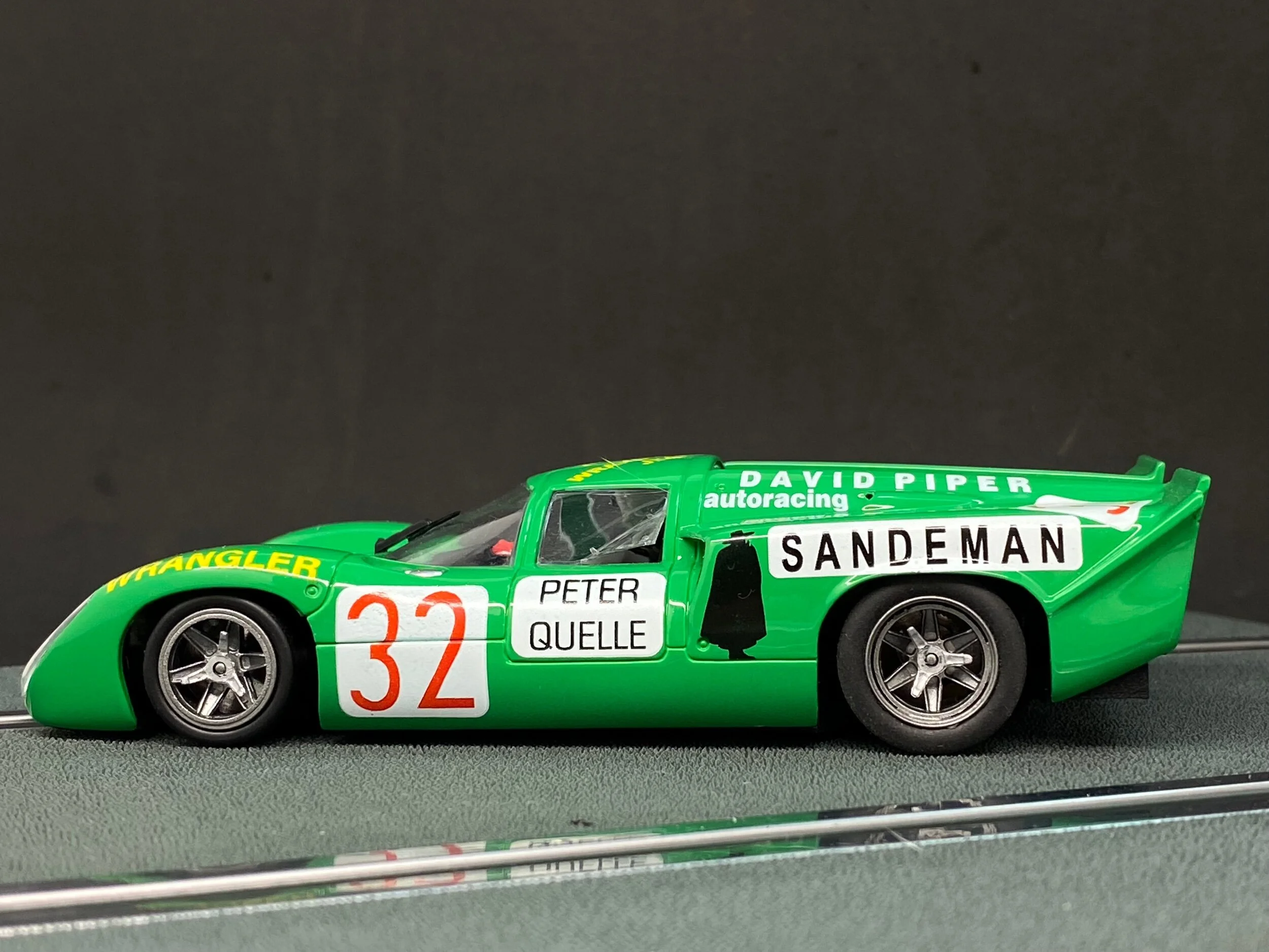 F2C93B7D-C89E-4D7A-A5B2-194DB4A9C1E9