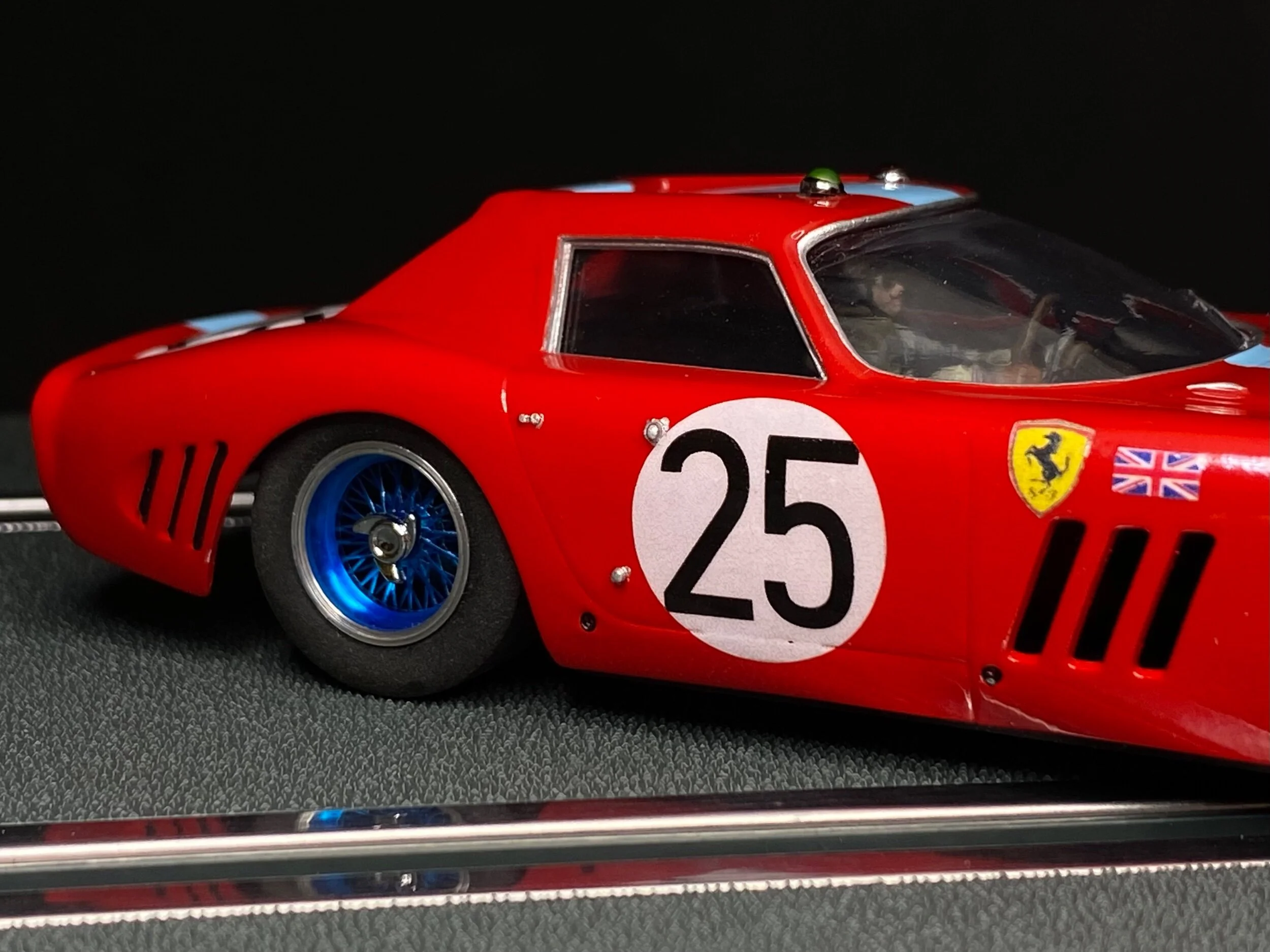 367F6160-561C-40EA-80F5-6230792FD468