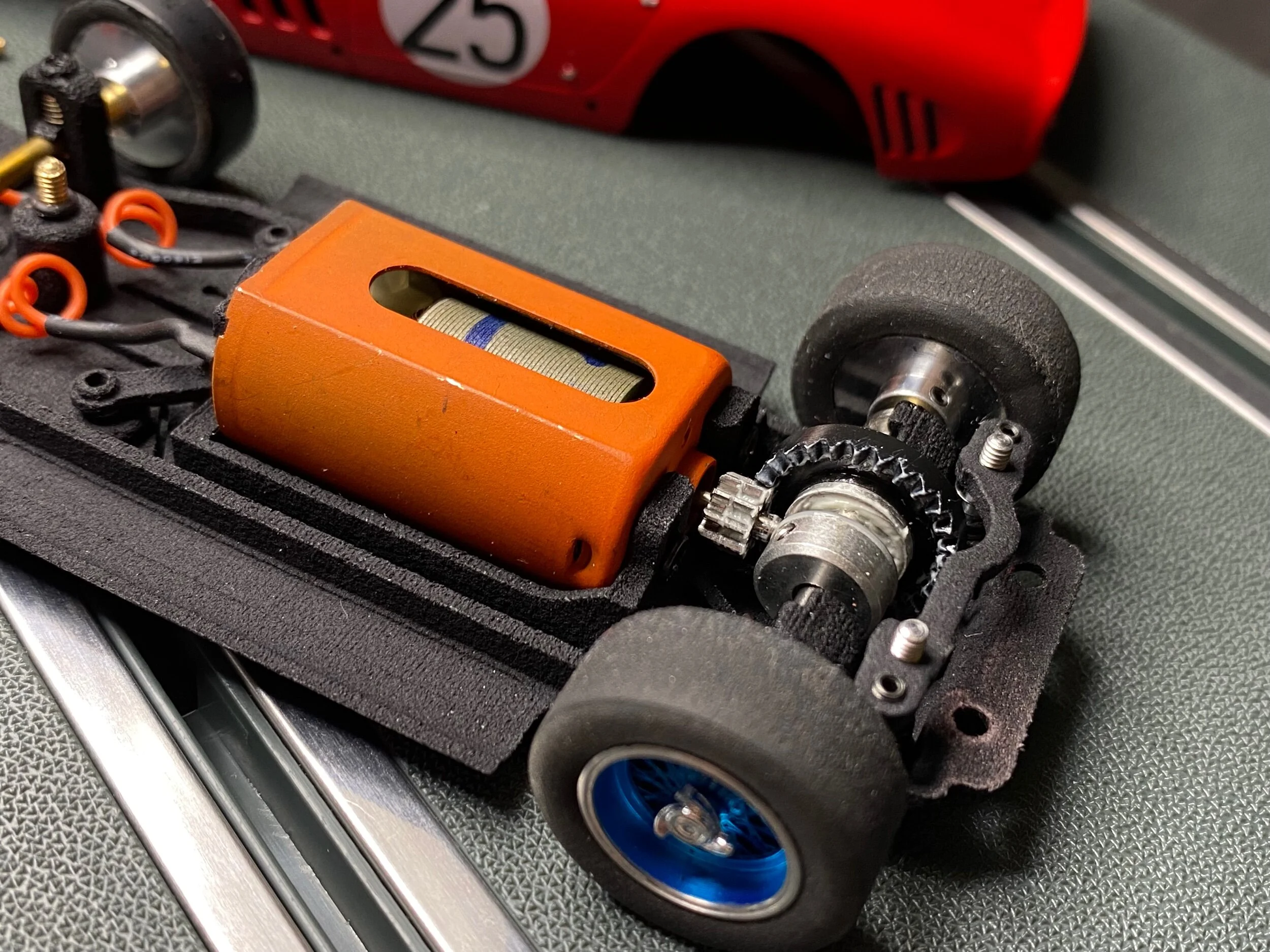 AA915589-483B-497A-860D-D9BD5F0F0D93