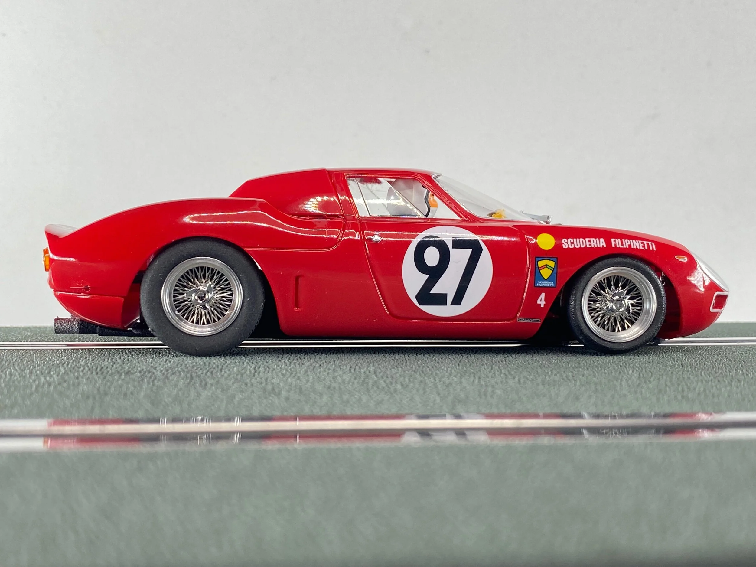 F2CD17C5-8F6C-46C0-BC9D-9B97126EE70D