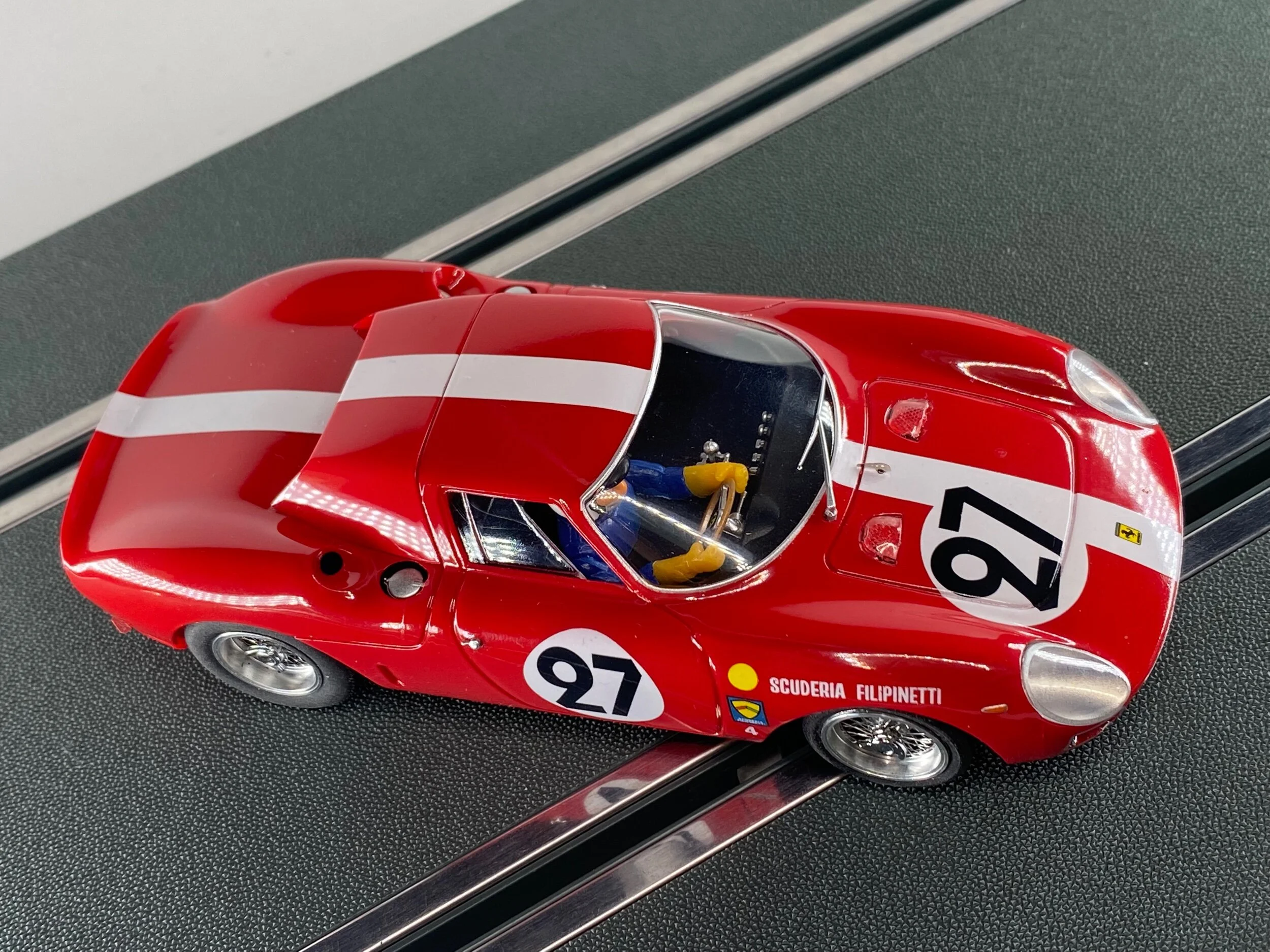 63BDC312-725F-4BA8-B903-0DCDE5FCE365