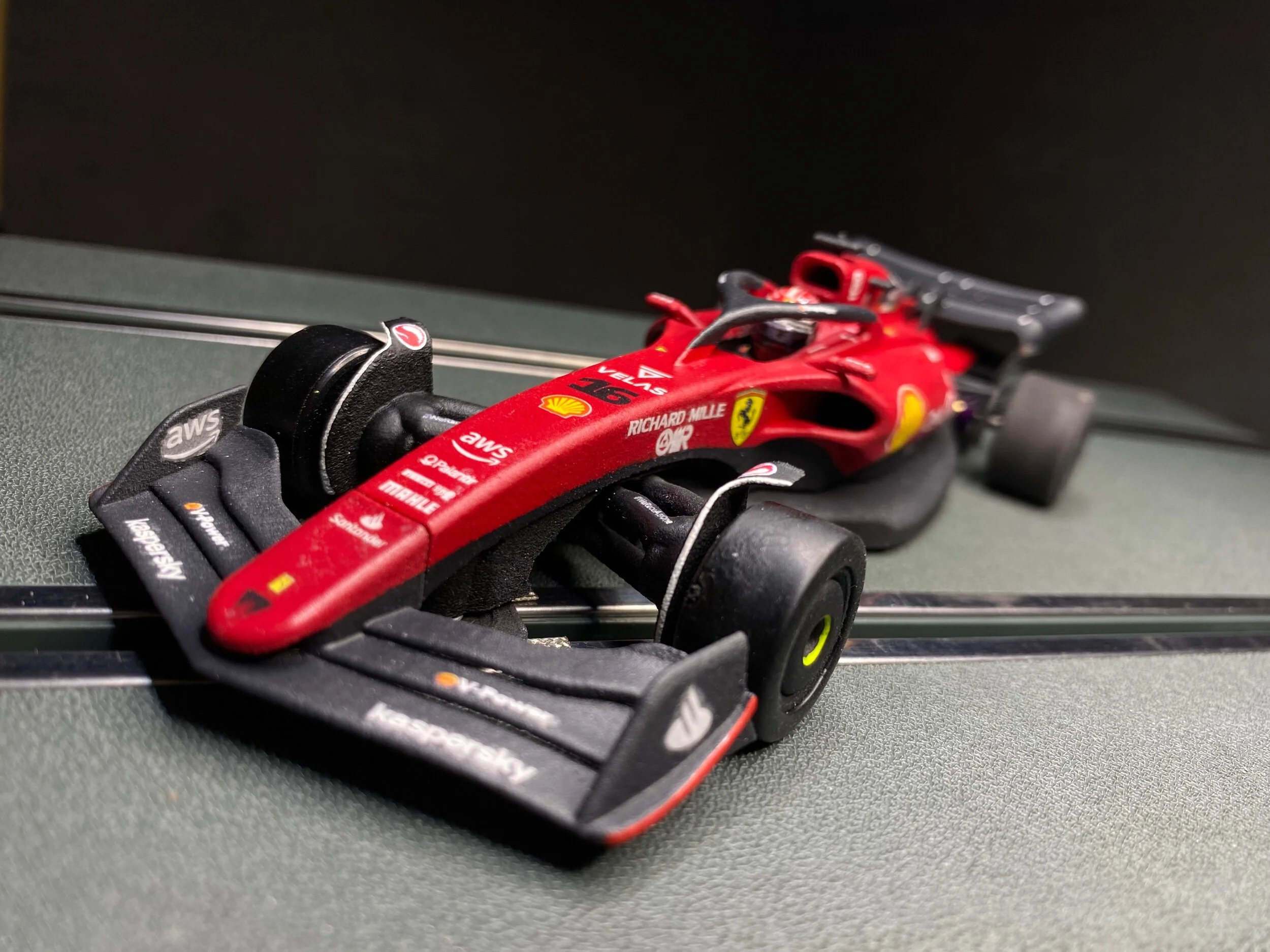 91CCDE73-A9CE-4459-A40E-0434FA508F80