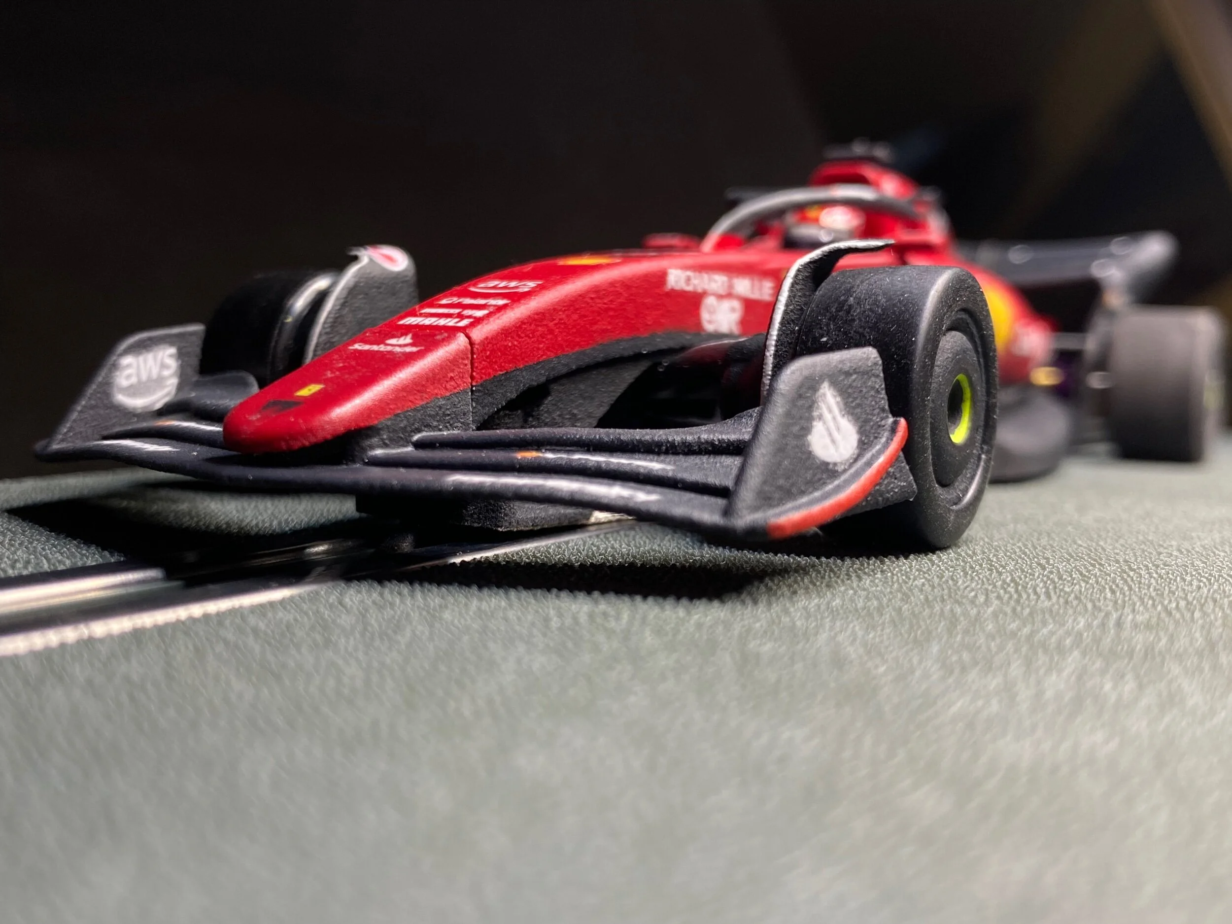 63D4D8E9-7C1B-4E5C-A2D5-3F461E8793ED